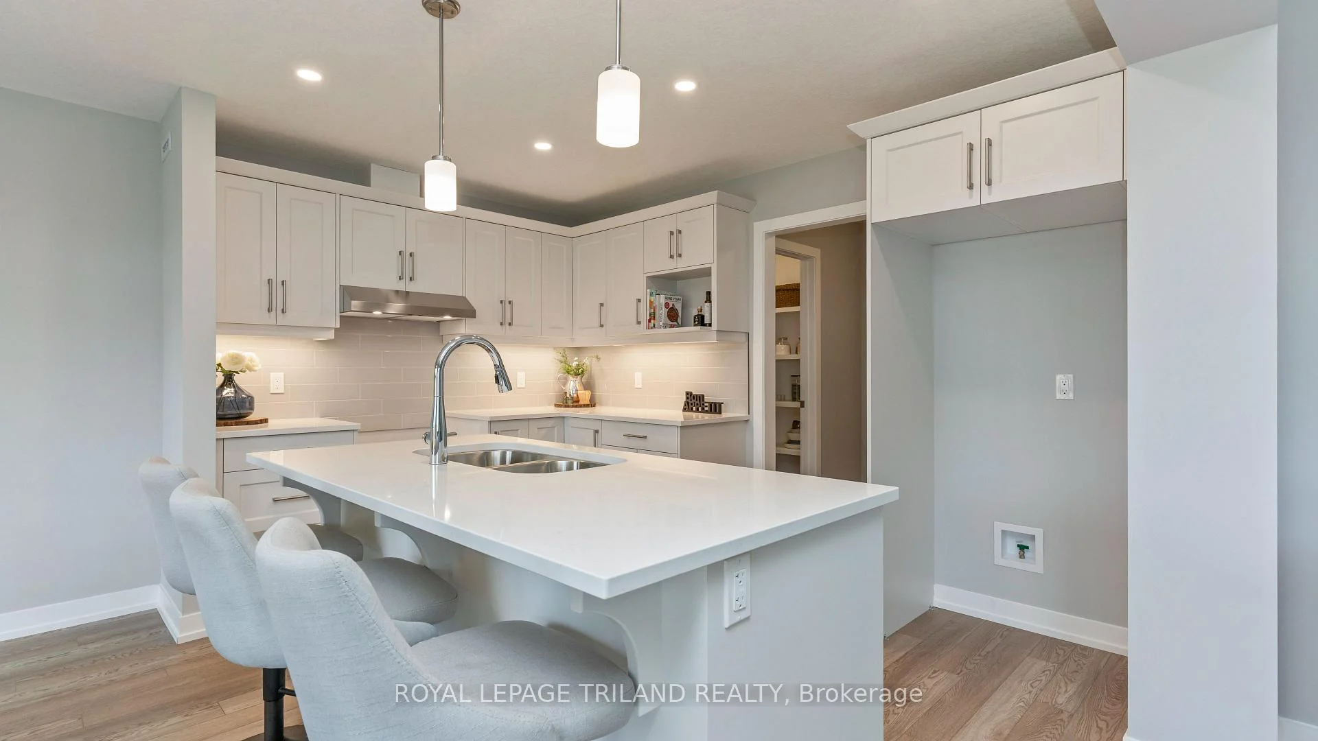 Photo 26 of 114 Styles Drive, St. Thomas — HOMEH