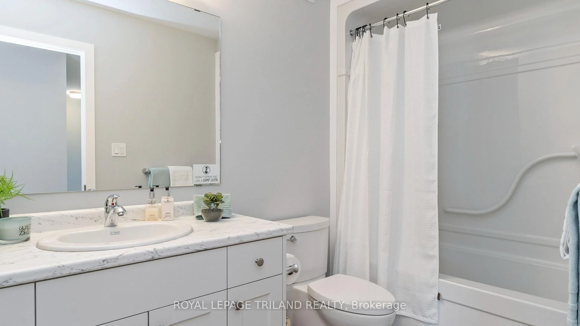 Photo 37 of 114 Styles Drive, St. Thomas — HOMEH
