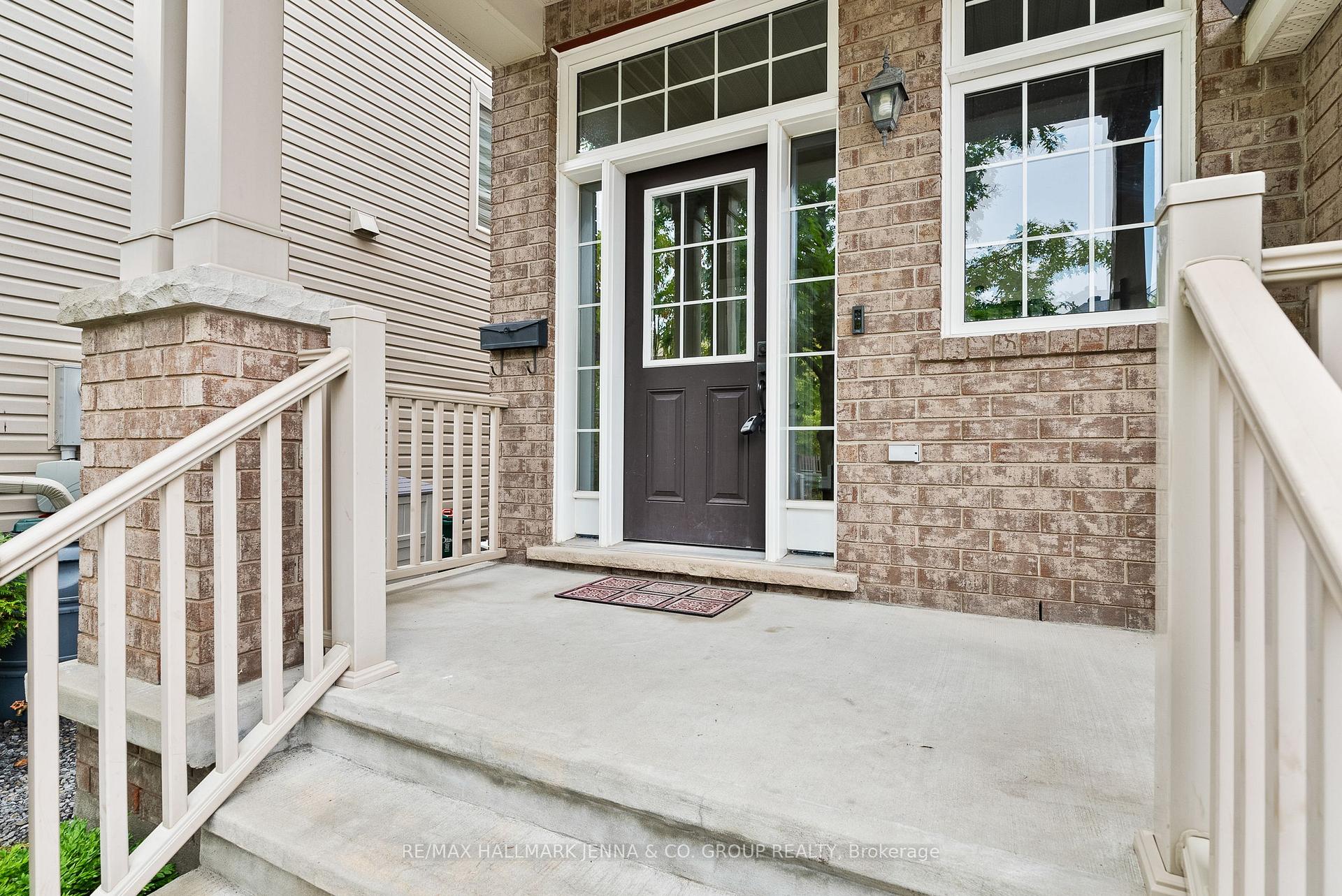 Photo 2 of 326 Gallantry Way, Ottawa, Stittsville (North) — HOMEH