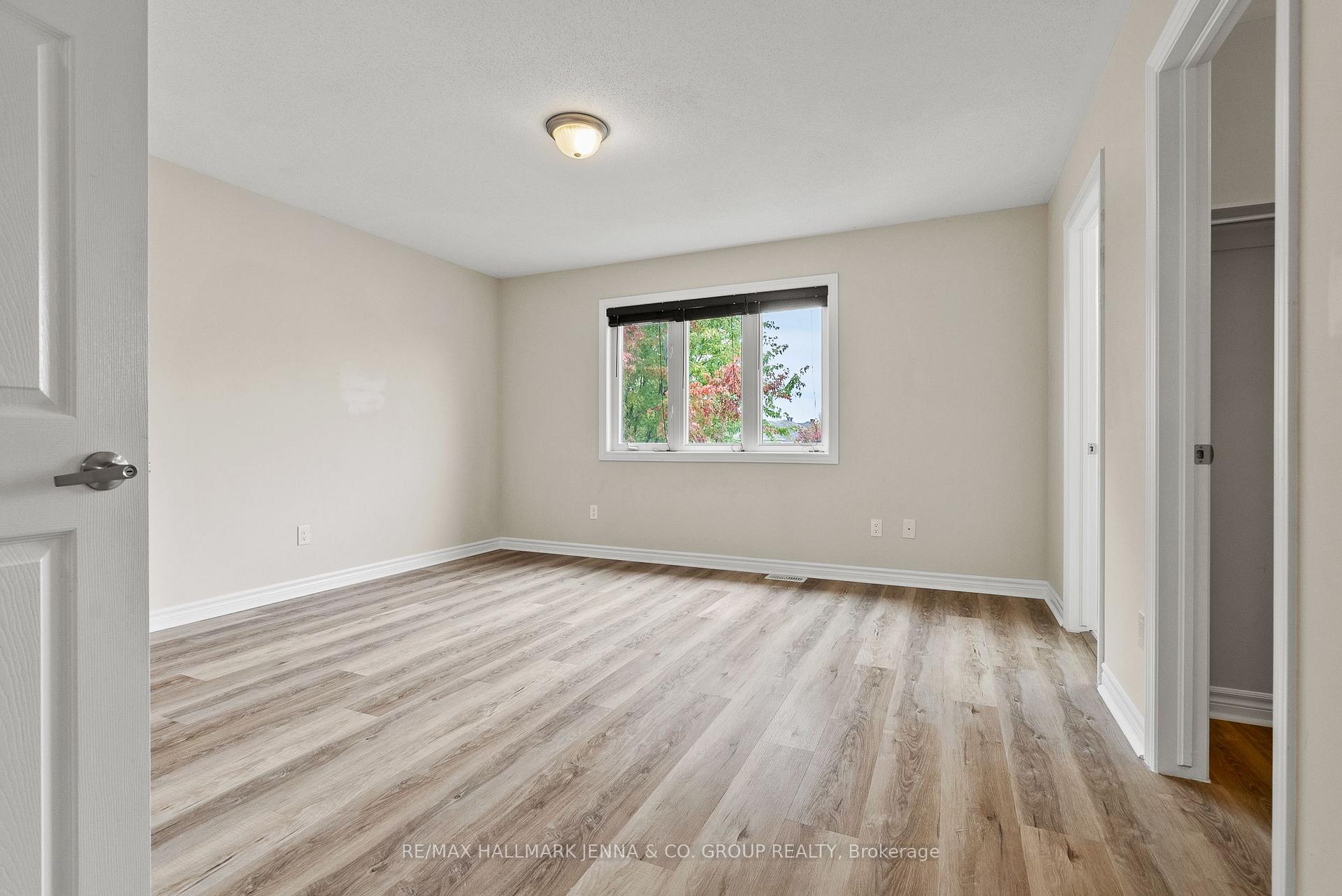 Photo 21 of 326 Gallantry Way, Ottawa, Stittsville (North) — HOMEH