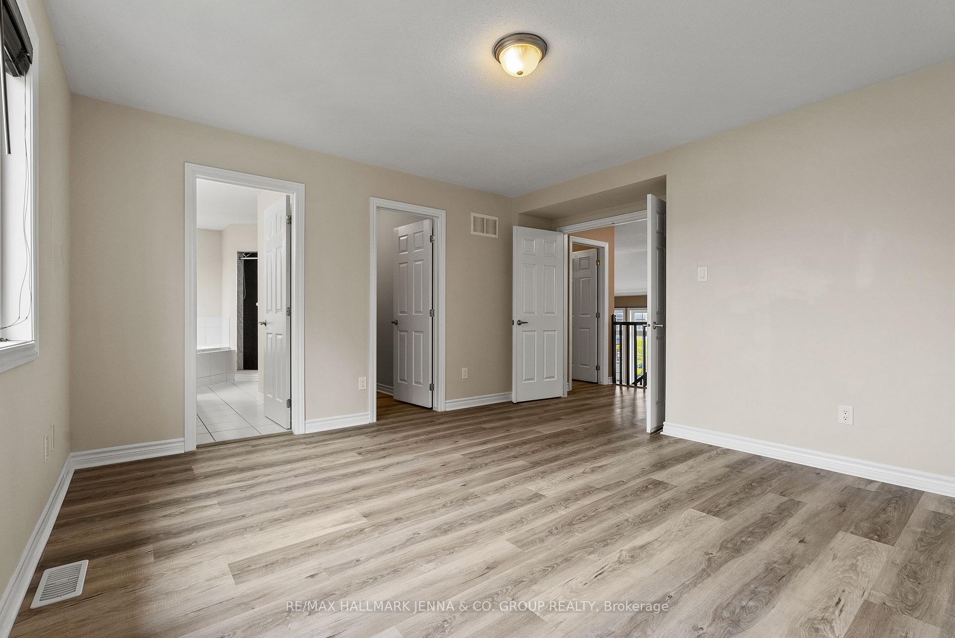 Photo 23 of 326 Gallantry Way, Ottawa, Stittsville (North) — HOMEH