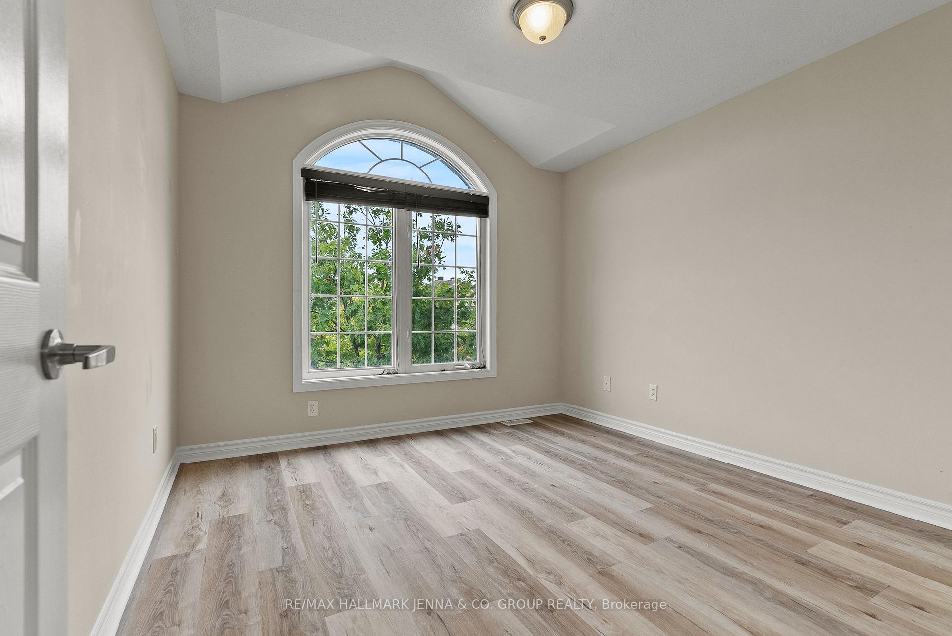 Photo 28 of 326 Gallantry Way, Ottawa, Stittsville (North) — HOMEH