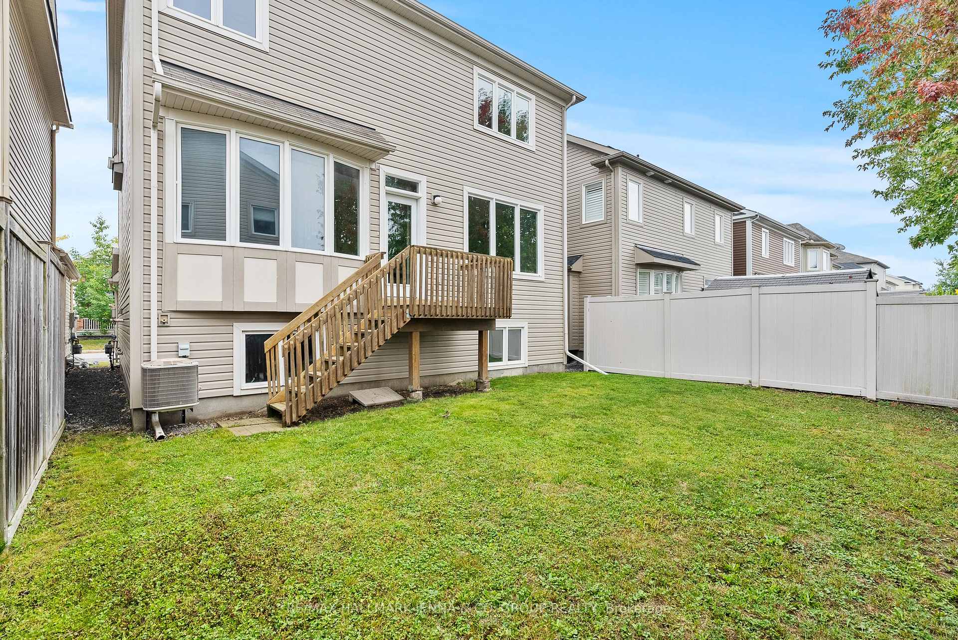 Photo 35 of 326 Gallantry Way, Ottawa, Stittsville (North) — HOMEH