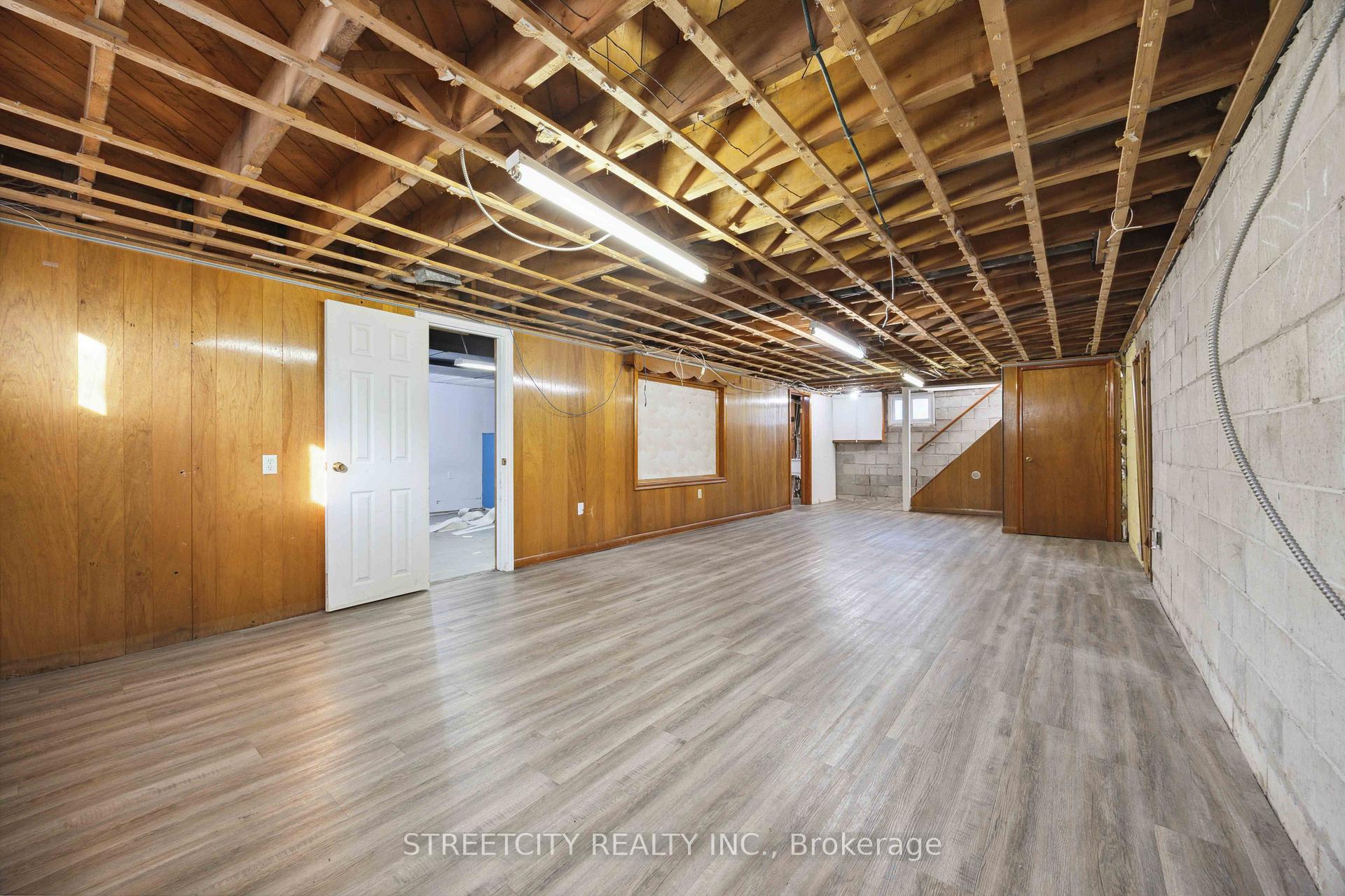 Photo 18 of 359 Murray Street, St. Clair — HOMEH