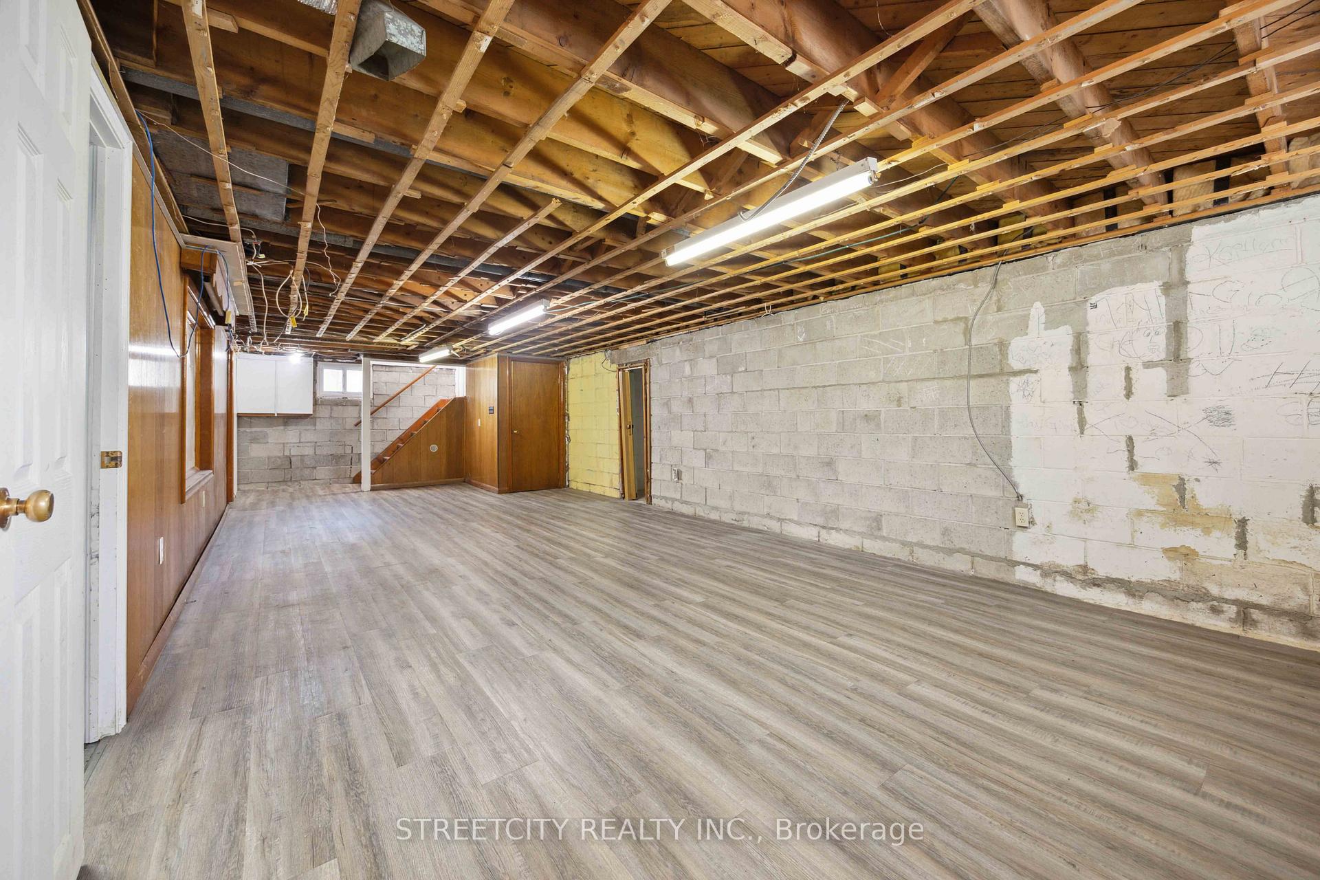 Photo 19 of 359 Murray Street, St. Clair — HOMEH