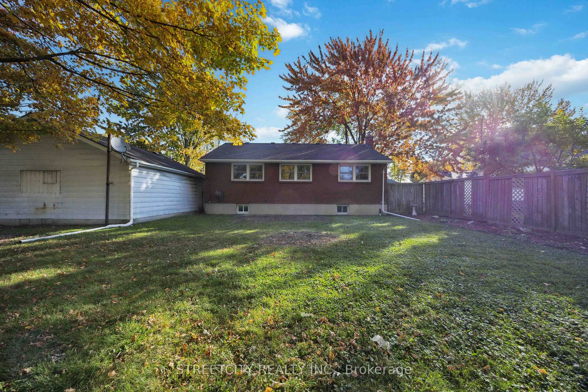 Photo 26 of 359 Murray Street, St. Clair — HOMEH