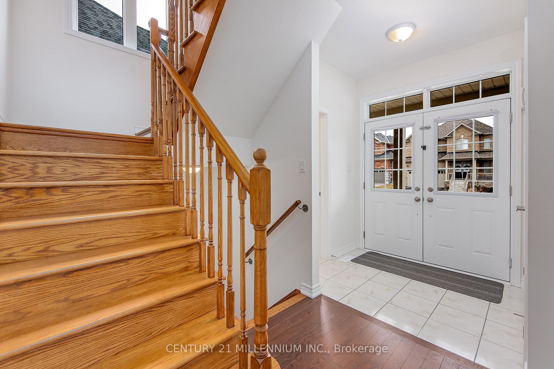 Photo 8 of 79 Rugman Crescent, Springwater, Centre Vespra — HOMEH