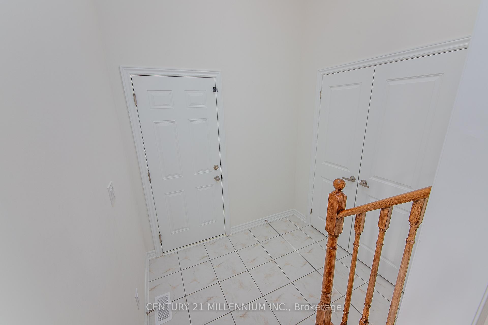 Photo 9 of 79 Rugman Crescent, Springwater, Centre Vespra — HOMEH