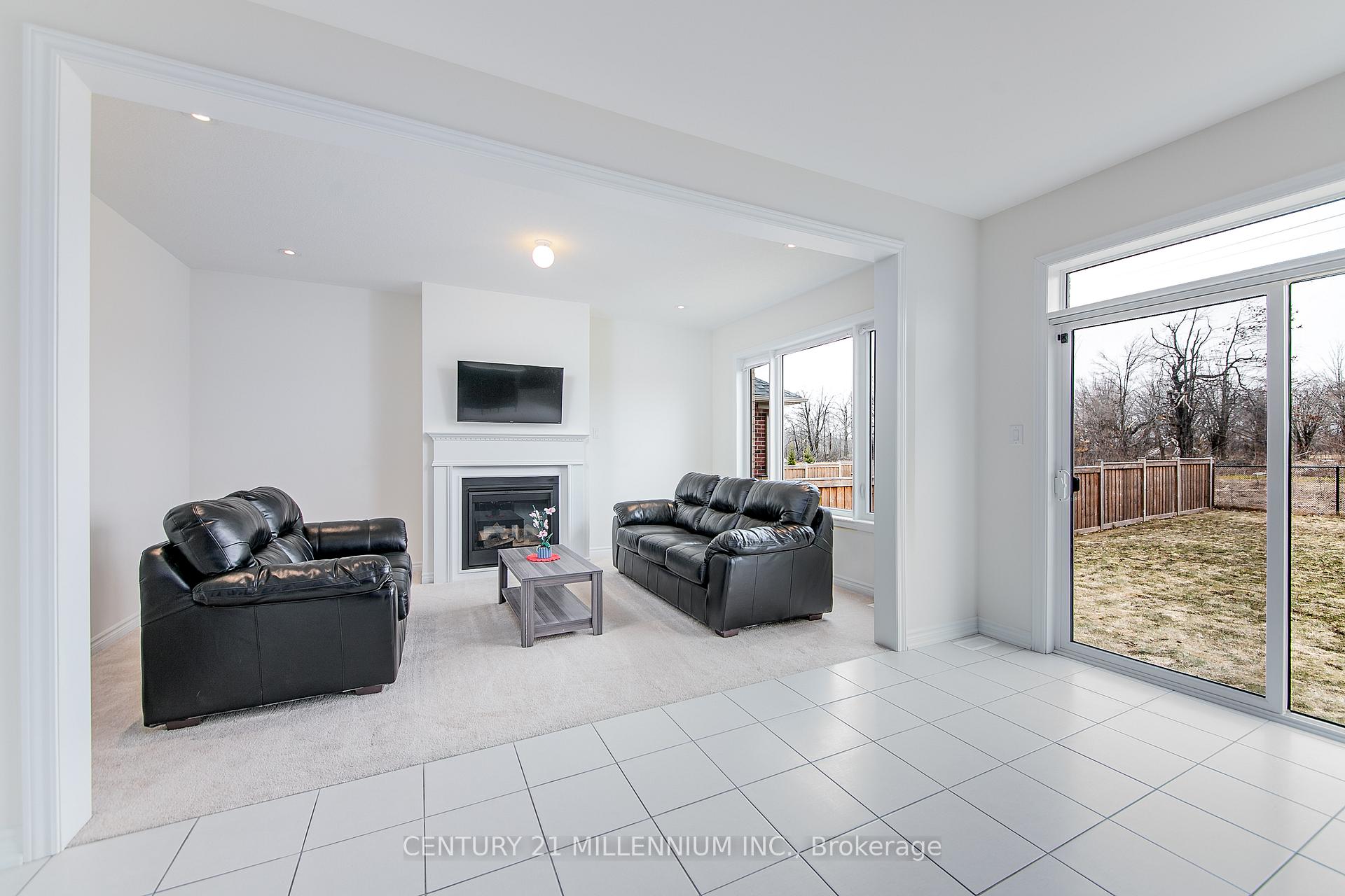 Photo 23 of 79 Rugman Crescent, Springwater, Centre Vespra — HOMEH