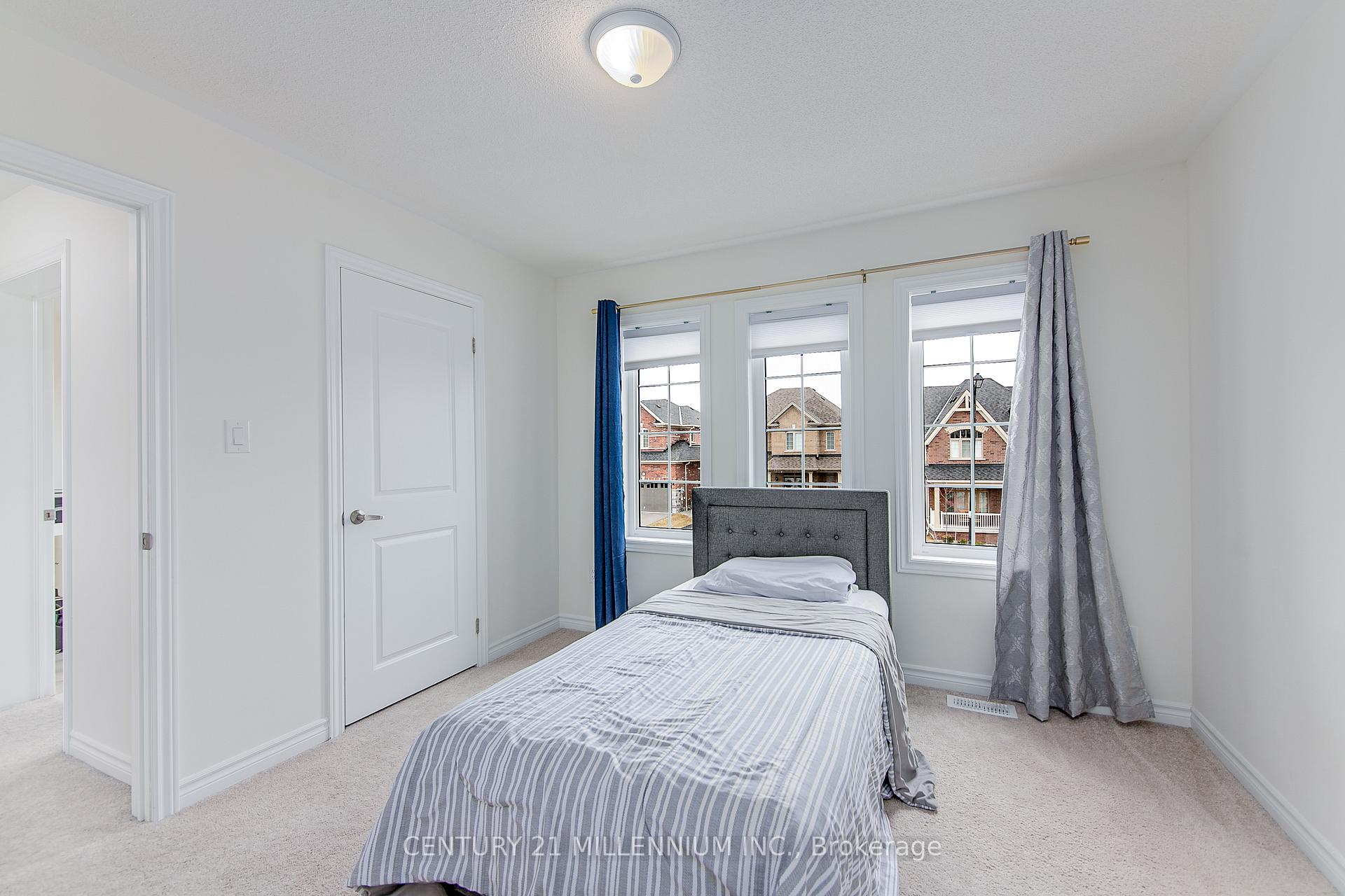 Photo 38 of 79 Rugman Crescent, Springwater, Centre Vespra — HOMEH