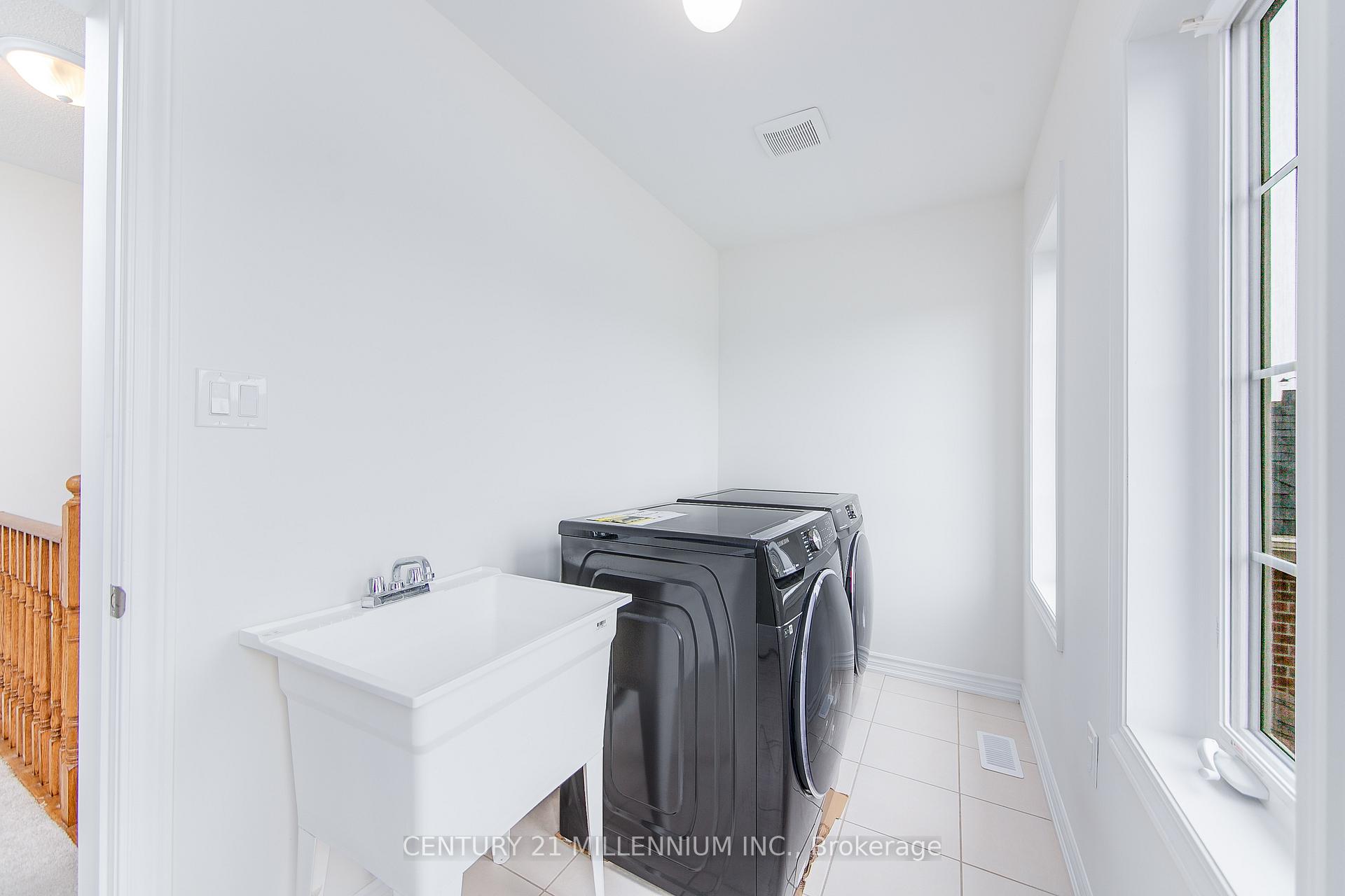 Photo 44 of 79 Rugman Crescent, Springwater, Centre Vespra — HOMEH