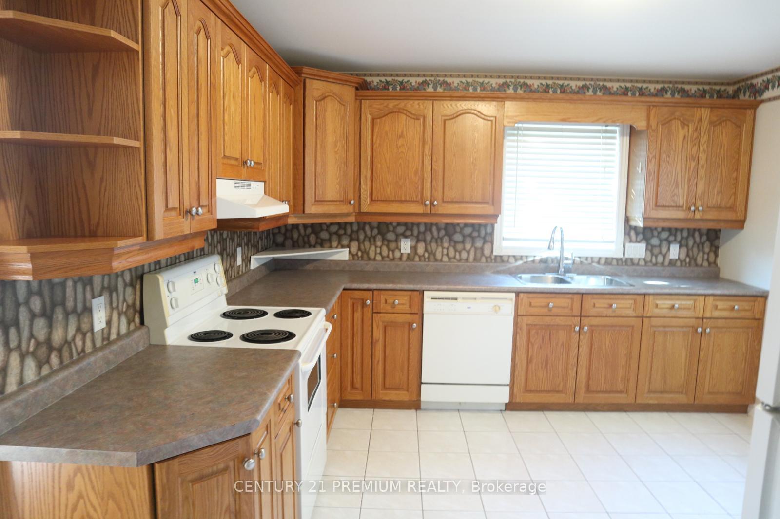 Photo 2 of Unit Upper Floor, 56 Princess Avenue, St. Thomas — HOMEH
