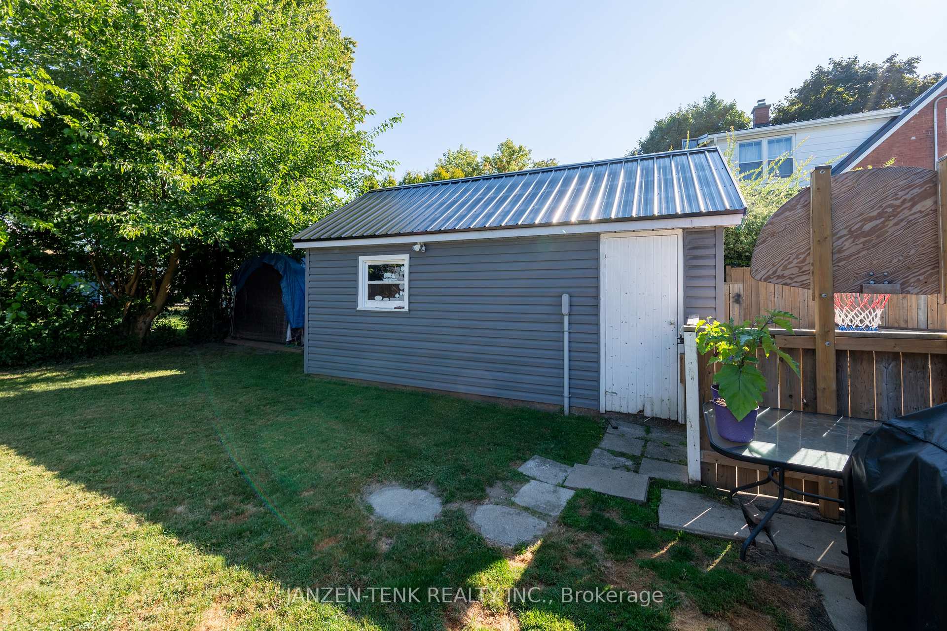 Photo 40 of 154 Elm Street, St. Thomas — HOMEH