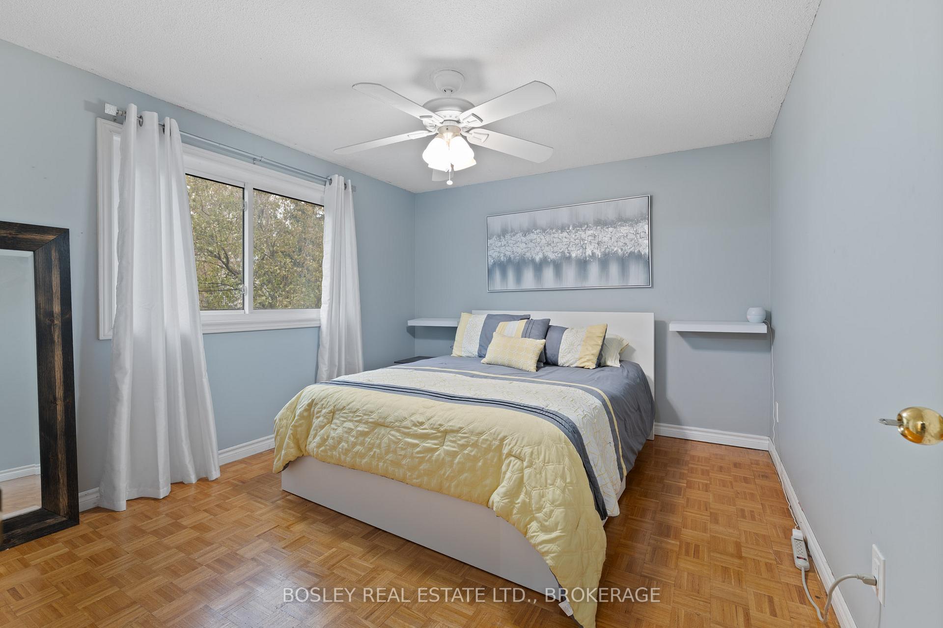 Photo 12 of 26 Allan Drive, St. Catharines, Fairview — HOMEH