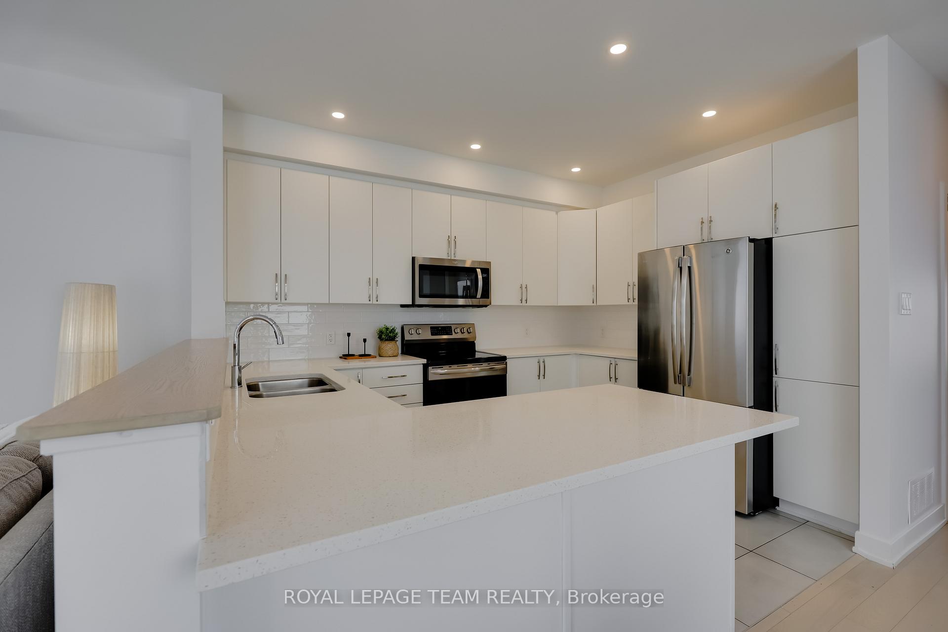 Photo 4 of 856 Clapham Terrace, Ottawa, Stittsville (South) — HOMEH