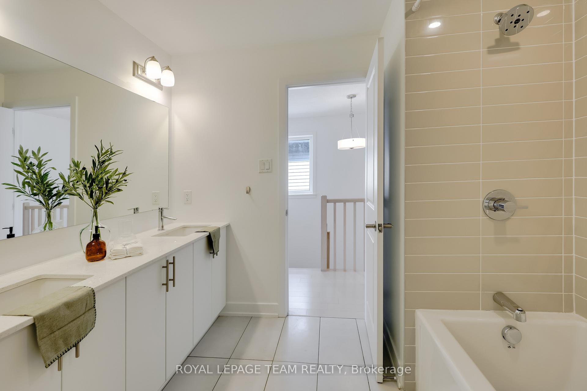 Photo 37 of 856 Clapham Terrace, Ottawa, Stittsville (South) — HOMEH