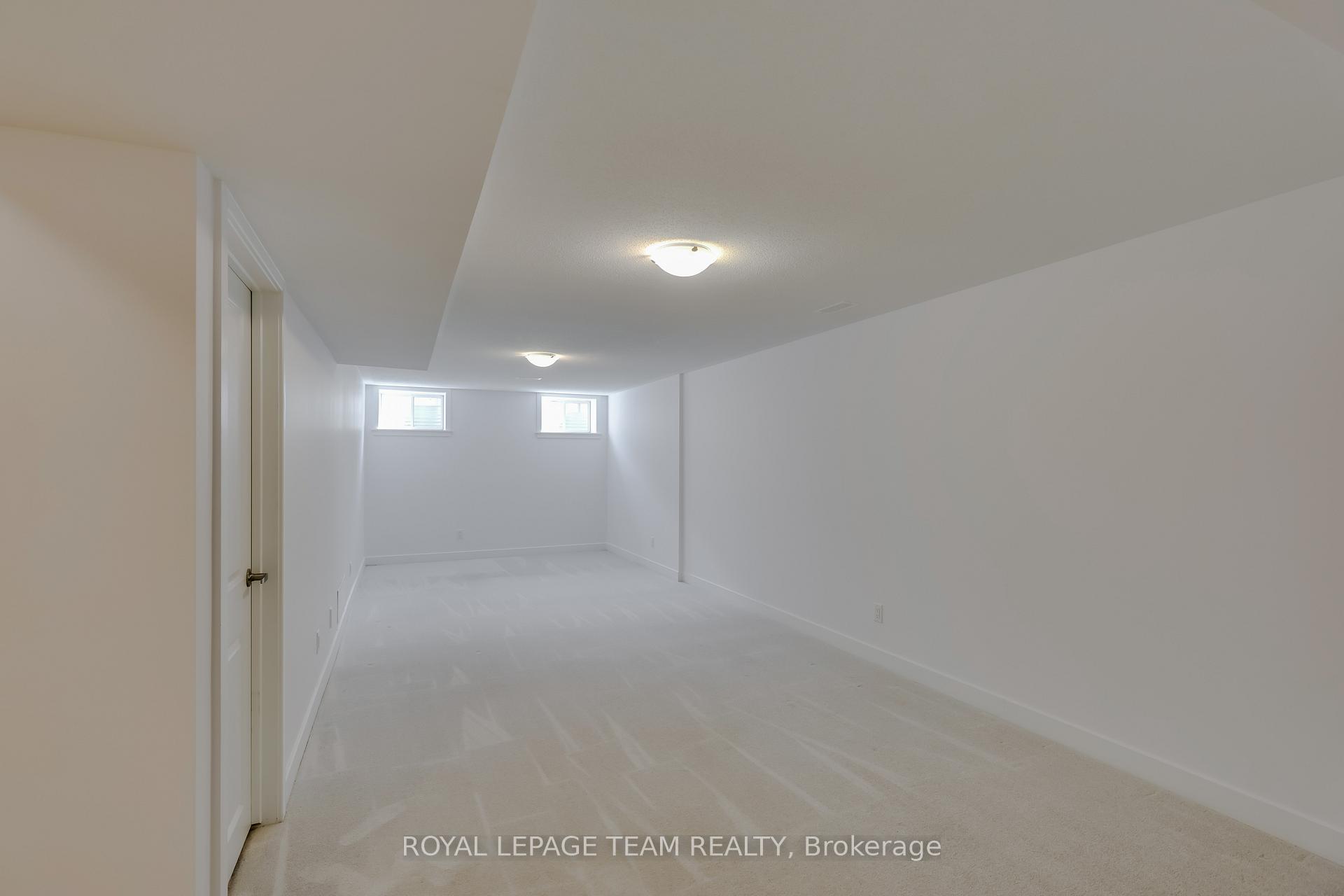 Photo 39 of 856 Clapham Terrace, Ottawa, Stittsville (South) — HOMEH