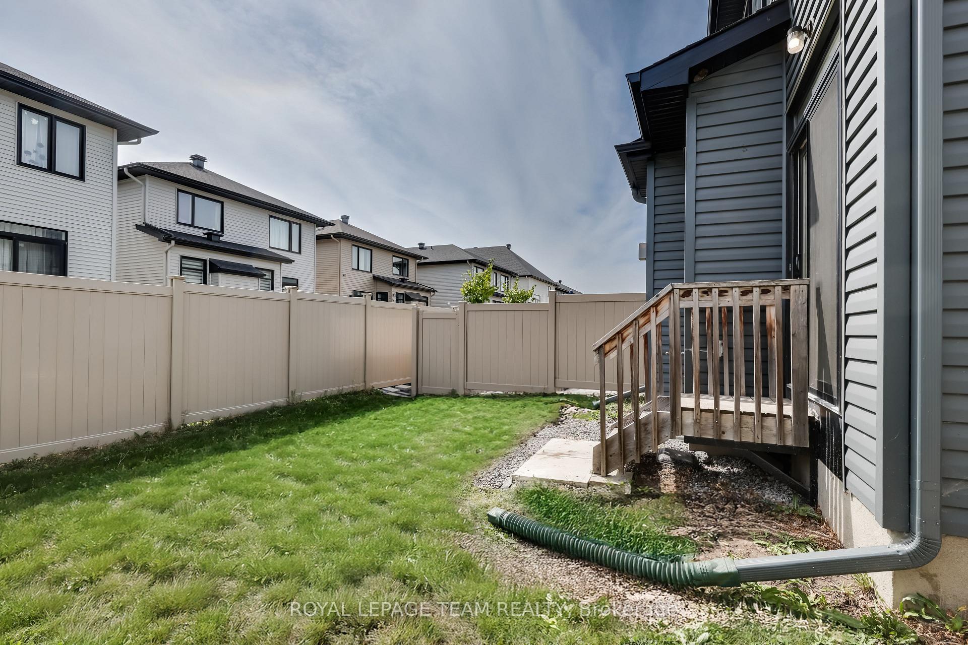 Photo 43 of 856 Clapham Terrace, Ottawa, Stittsville (South) — HOMEH