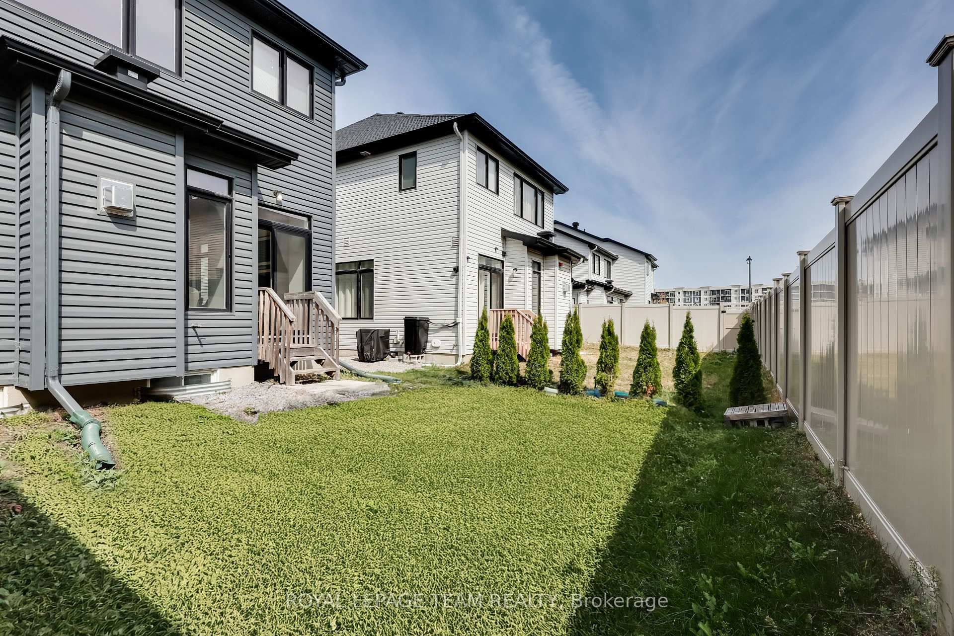 Photo 44 of 856 Clapham Terrace, Ottawa, Stittsville (South) — HOMEH
