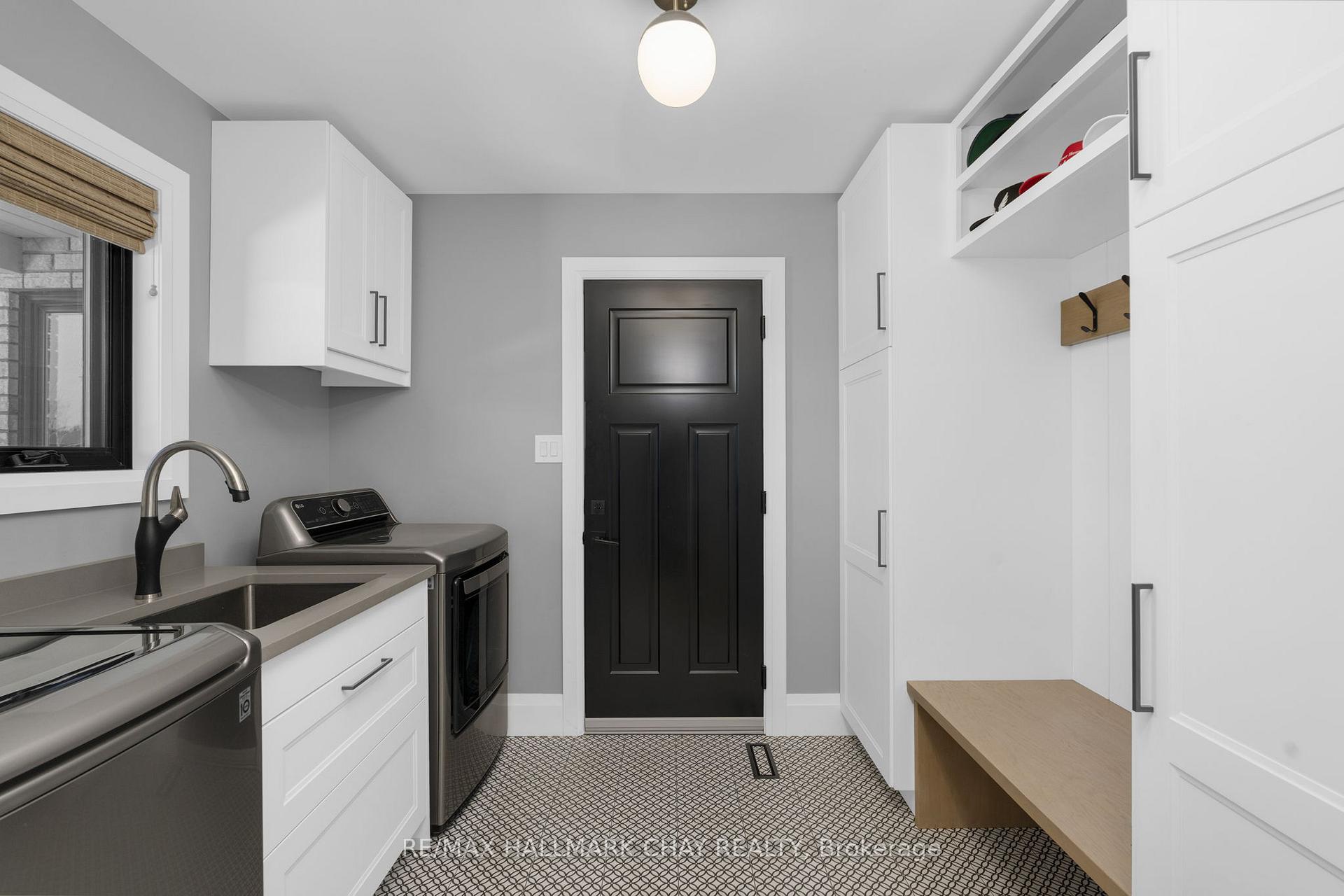 Photo 18 of 5 Lilac Lane, Springwater, Midhurst — HOMEH