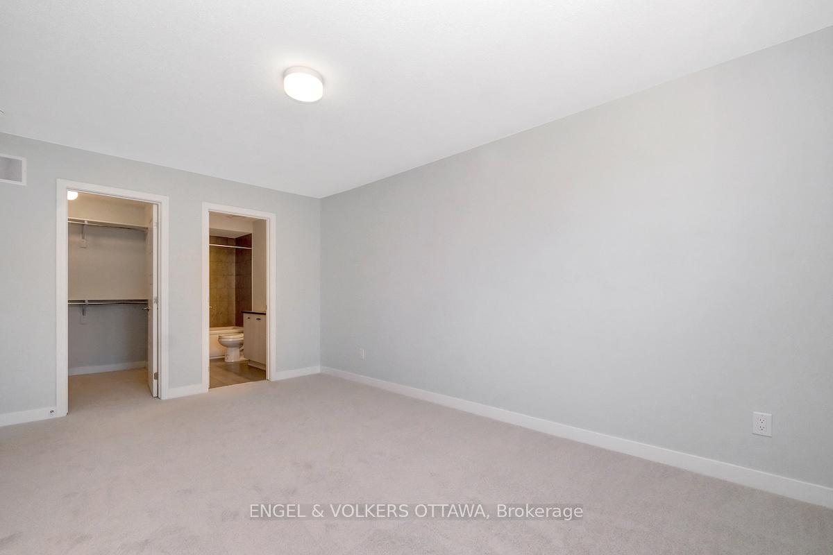 Photo 8 of 371 Crossway Terrace, Ottawa, Stittsville (North) — HOMEH