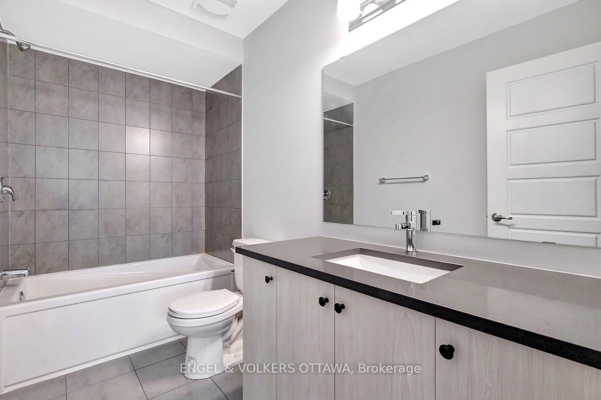 Photo 9 of 371 Crossway Terrace, Ottawa, Stittsville (North) — HOMEH