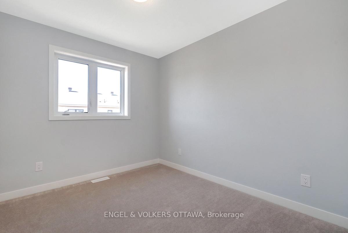 Photo 13 of 371 Crossway Terrace, Ottawa, Stittsville (North) — HOMEH