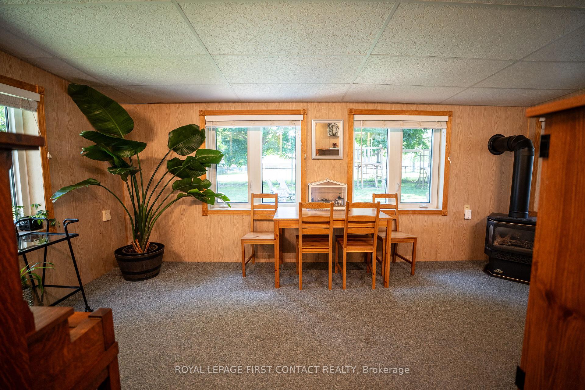 Photo 7 of 11 Ritchie Crescent, Springwater, Elmvale — HOMEH