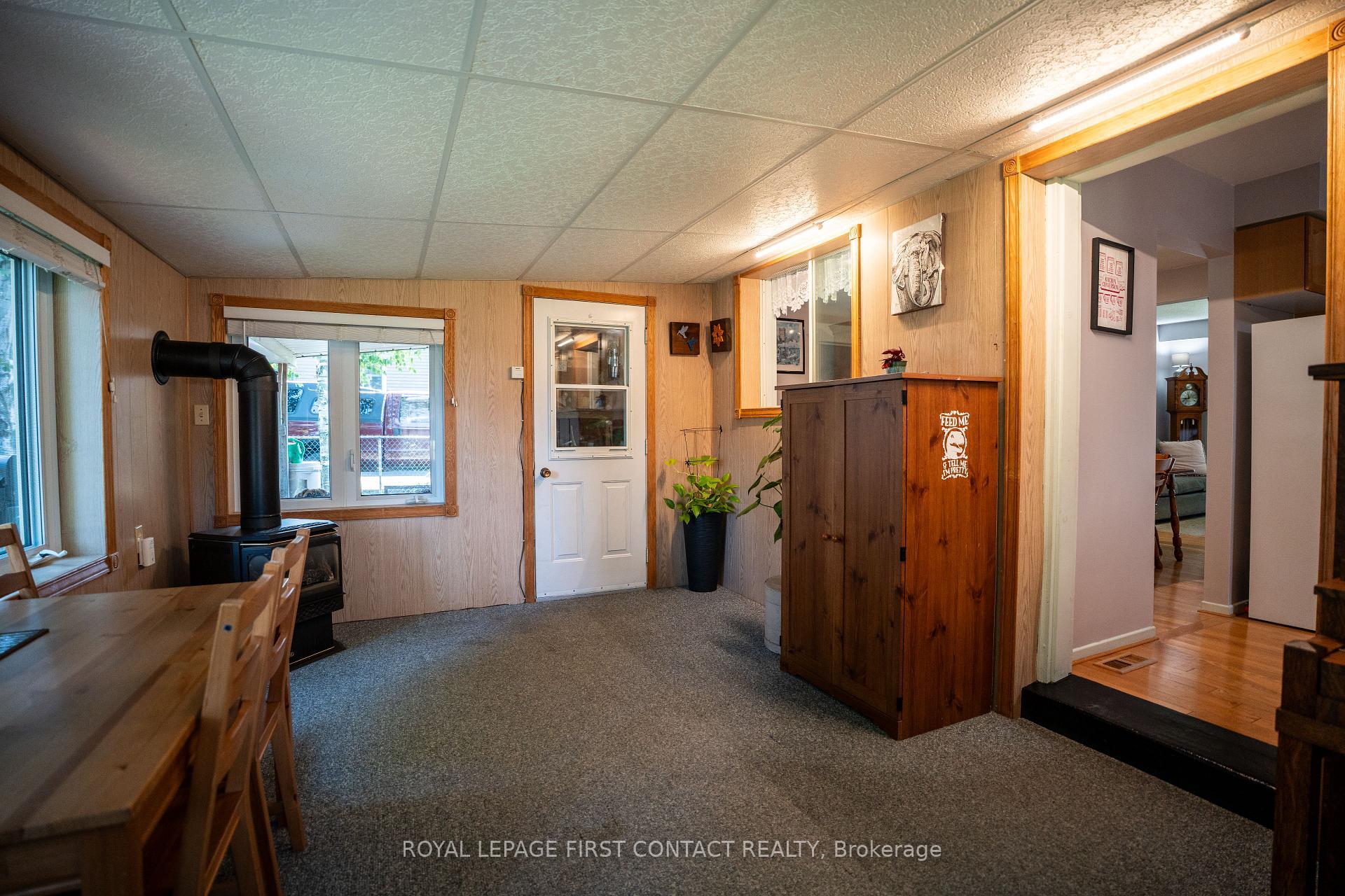 Photo 8 of 11 Ritchie Crescent, Springwater, Elmvale — HOMEH