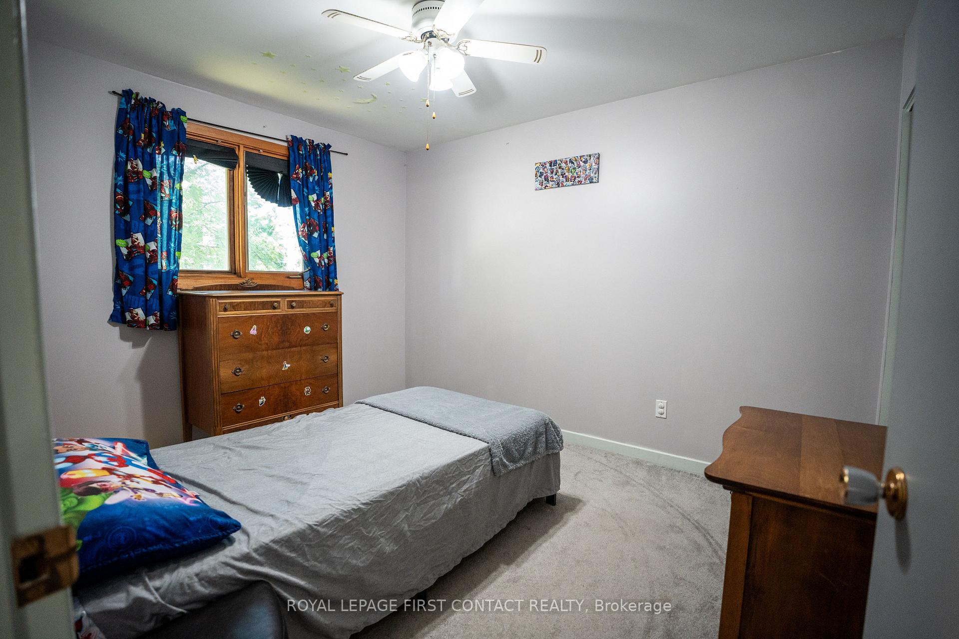 Photo 12 of 11 Ritchie Crescent, Springwater, Elmvale — HOMEH