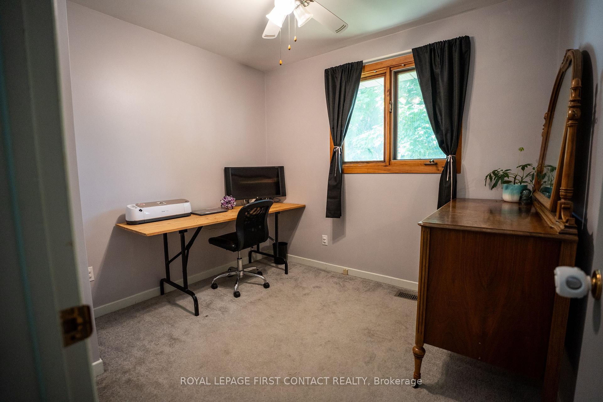 Photo 13 of 11 Ritchie Crescent, Springwater, Elmvale — HOMEH