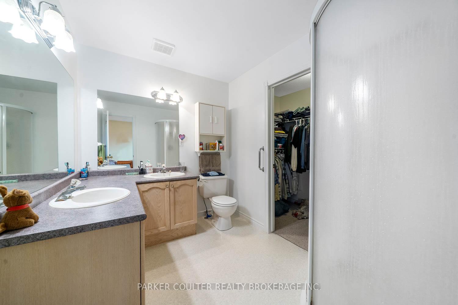 Photo 18 of 32 Ritchie Crescent, Springwater, Elmvale — HOMEH