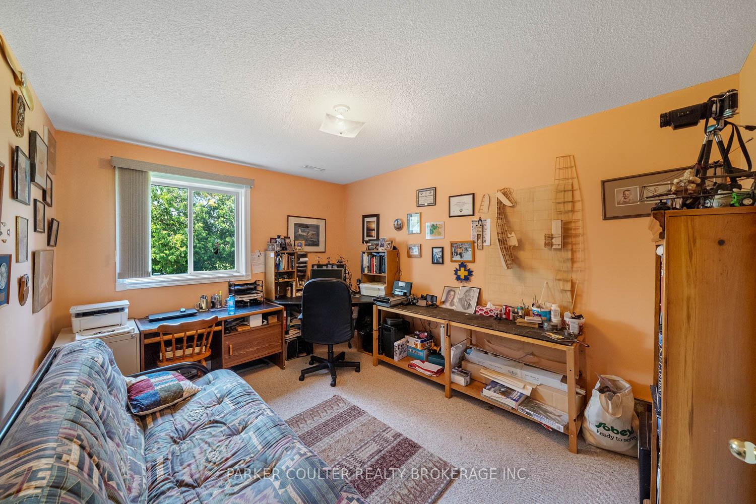 Photo 20 of 32 Ritchie Crescent, Springwater, Elmvale — HOMEH