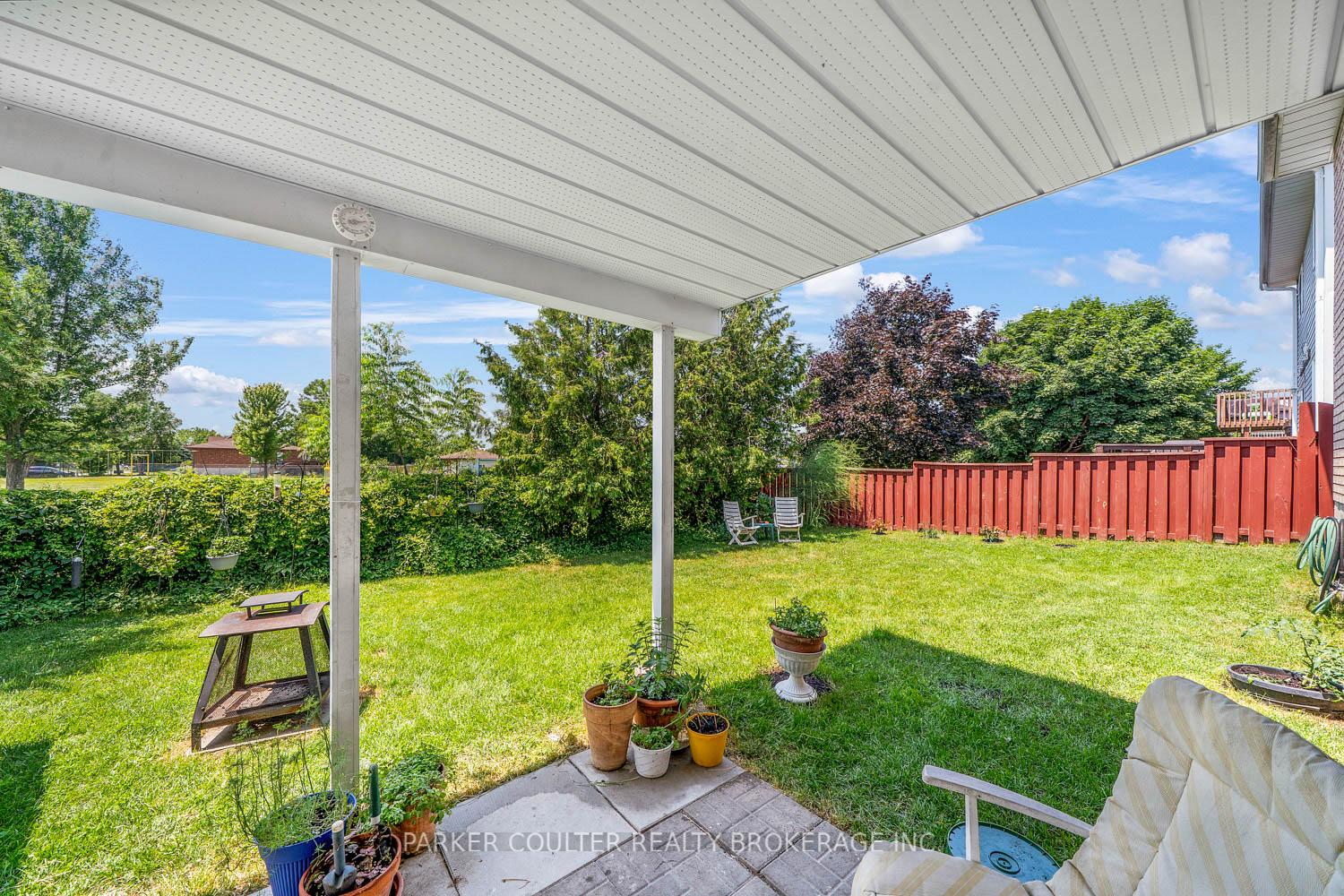 Photo 29 of 32 Ritchie Crescent, Springwater, Elmvale — HOMEH