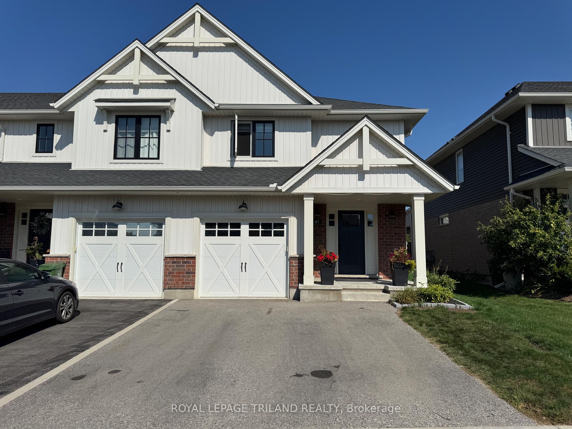 Photo 2 of Unit UPPER, 41 Cortland Terrace, St. Thomas — HOMEH