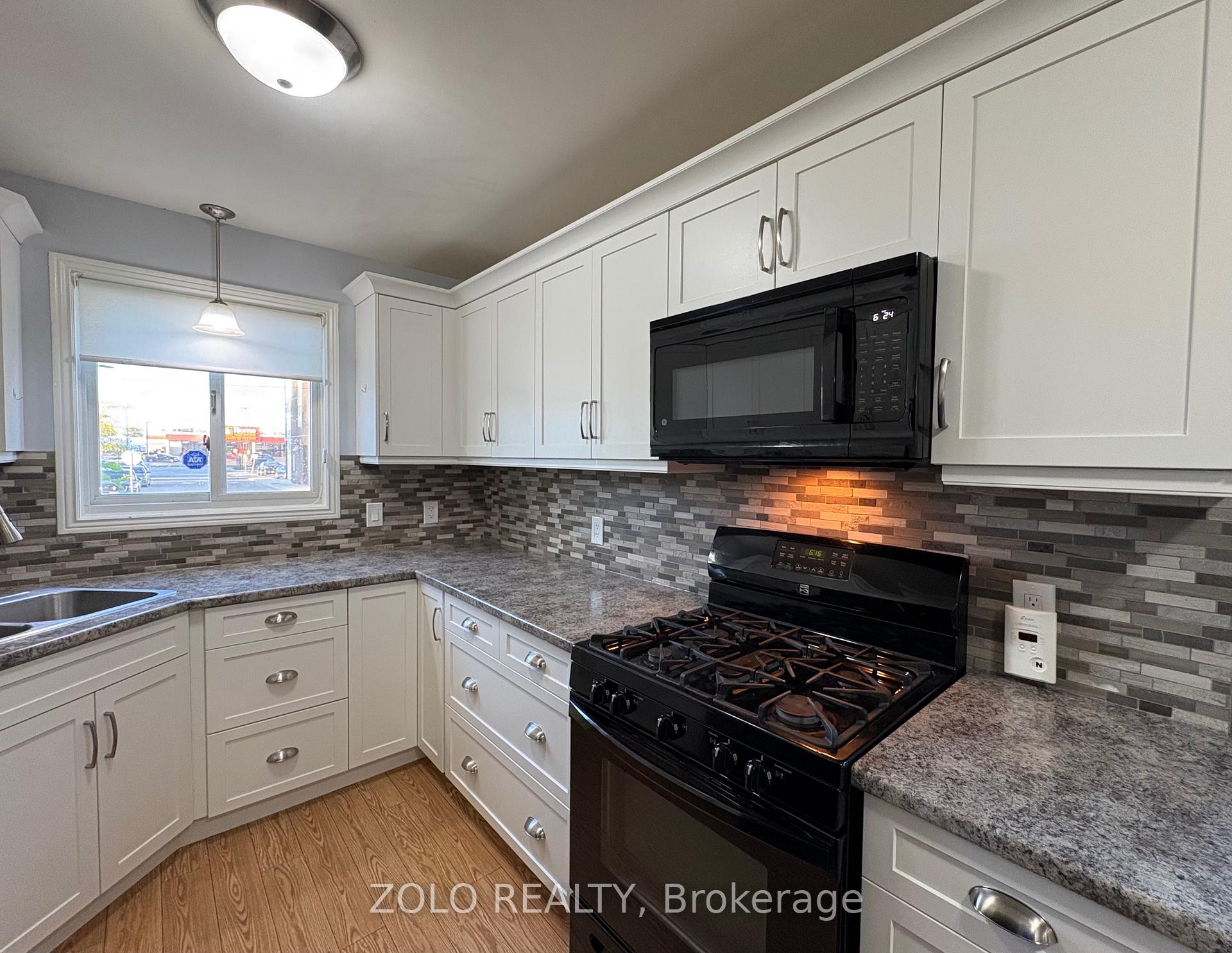 Photo 9 of 159 Erie Street, St. Thomas — HOMEH
