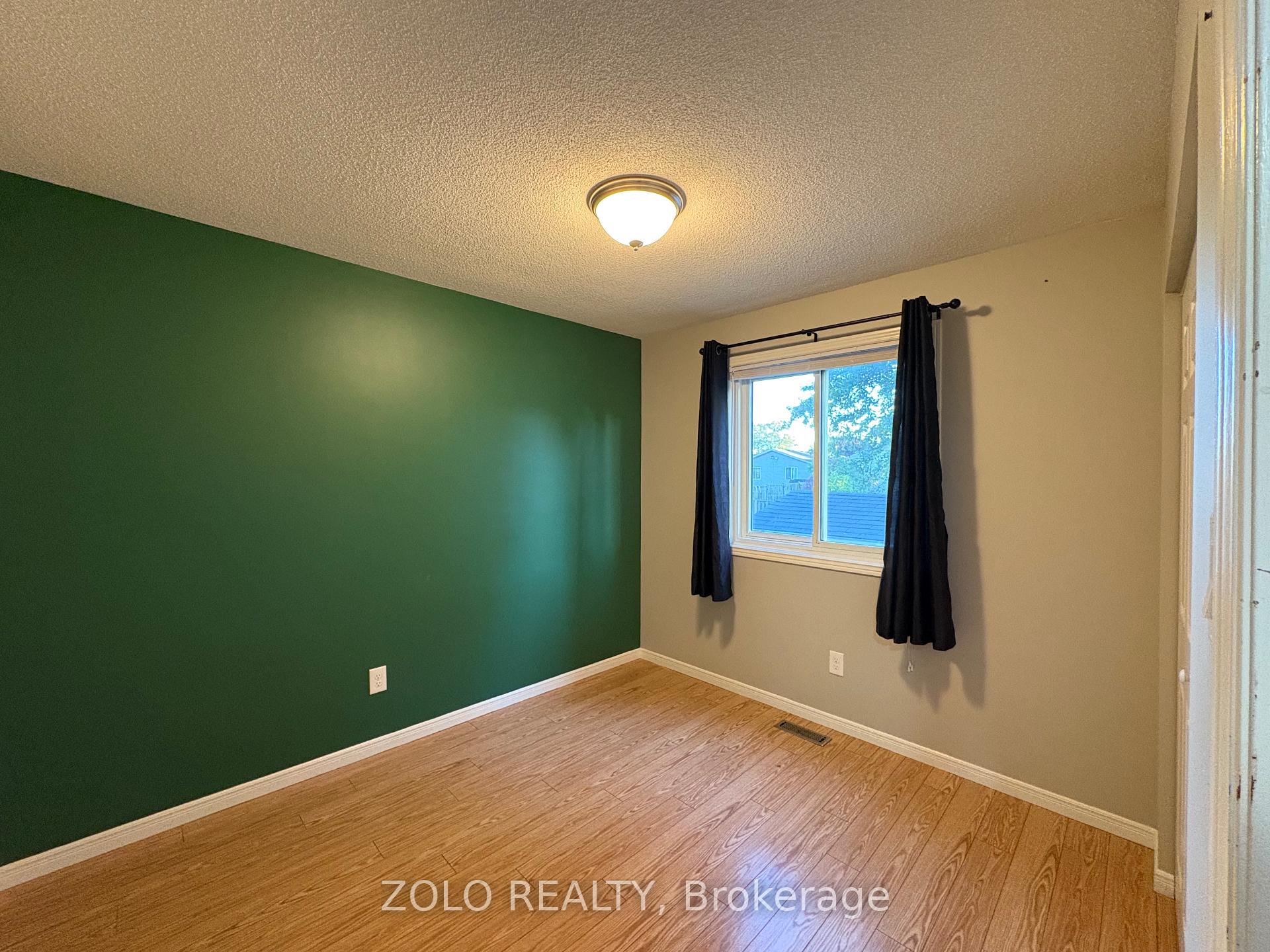 Photo 17 of 159 Erie Street, St. Thomas — HOMEH