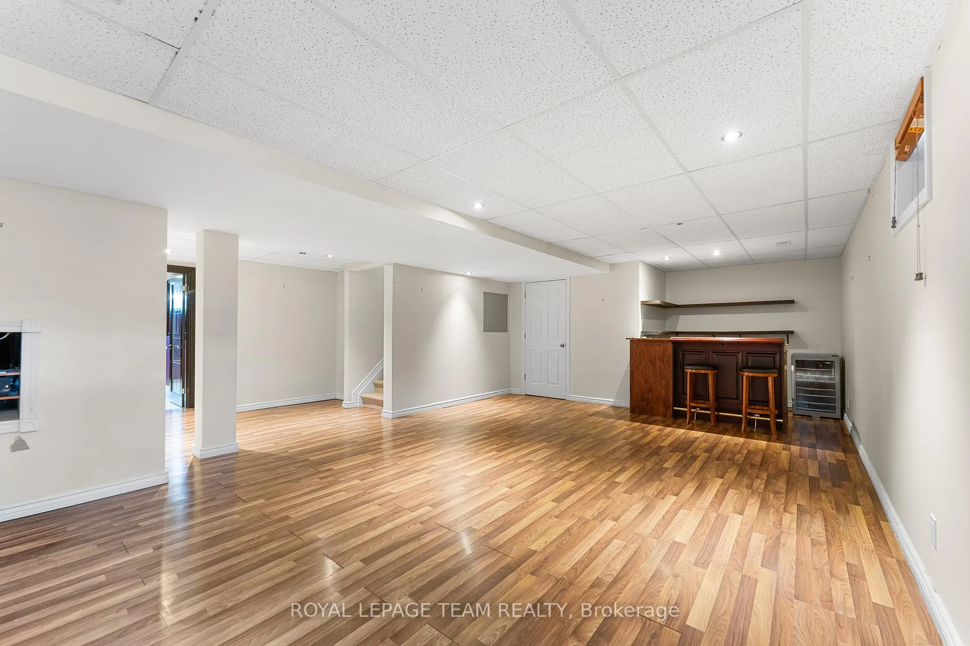 Photo 41 of 221 Kohilo Crescent, Ottawa, Stittsville (North) — HOMEH