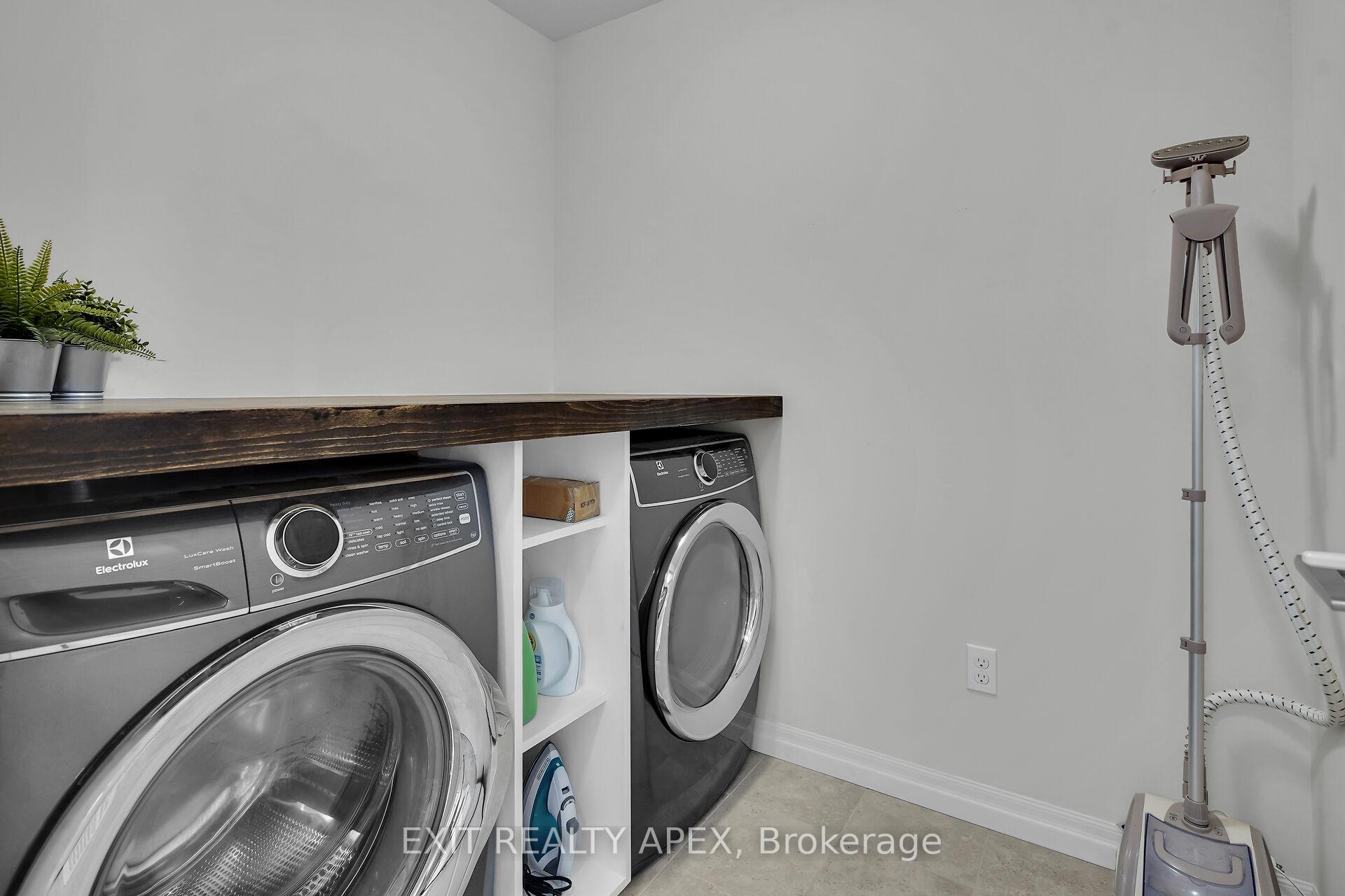 Photo 21 of 11 Charter Creek Court E, St. Thomas — HOMEH