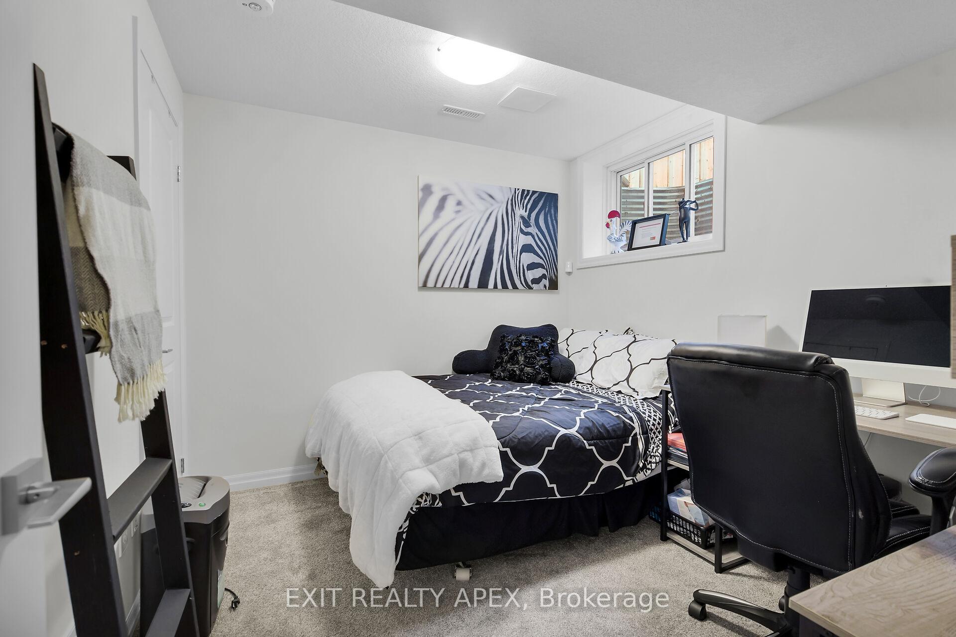 Photo 38 of 11 Charter Creek Court E, St. Thomas — HOMEH