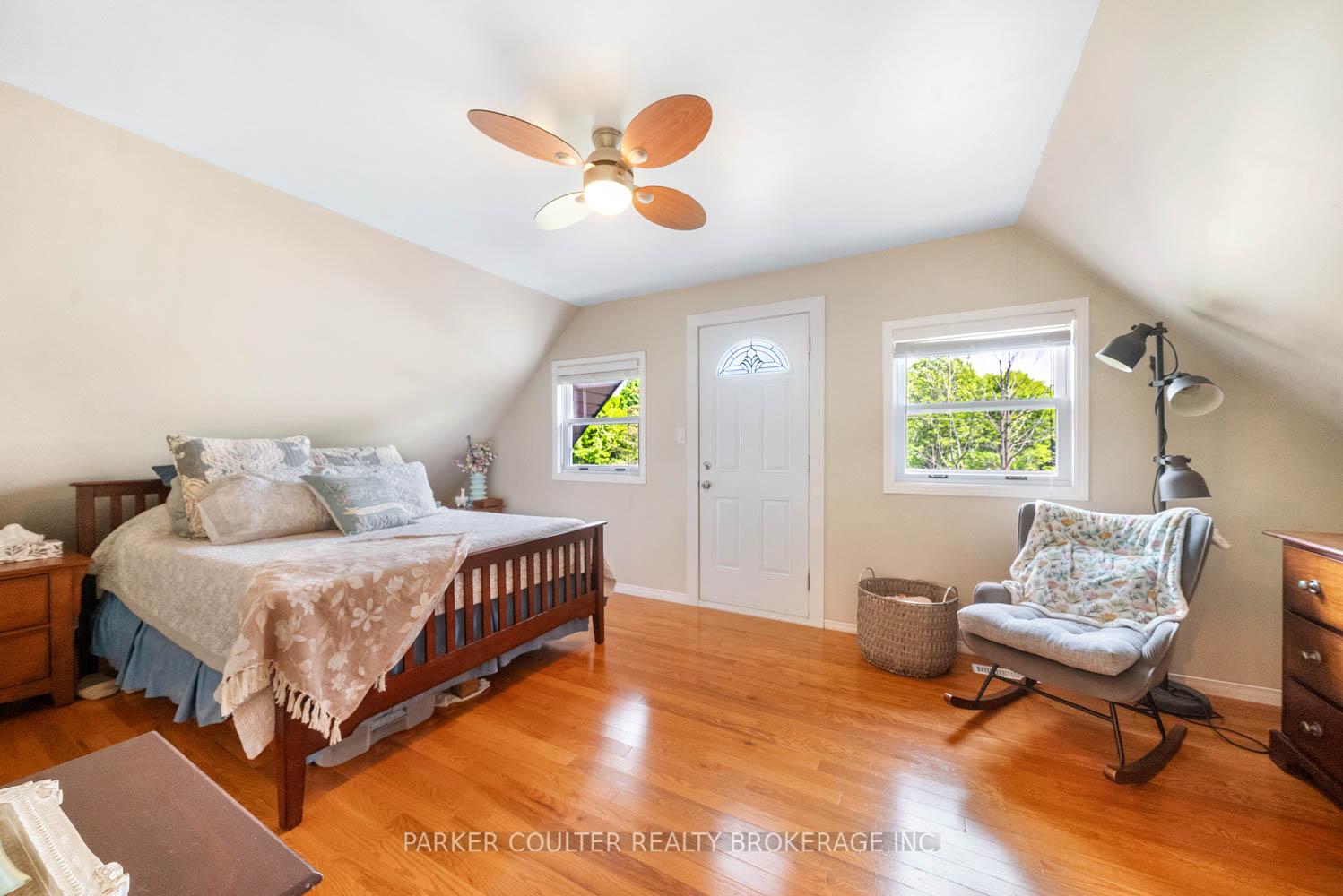 Photo 17 of 2352 Mcdonald Road, Springwater, Rural Springwater — HOMEH