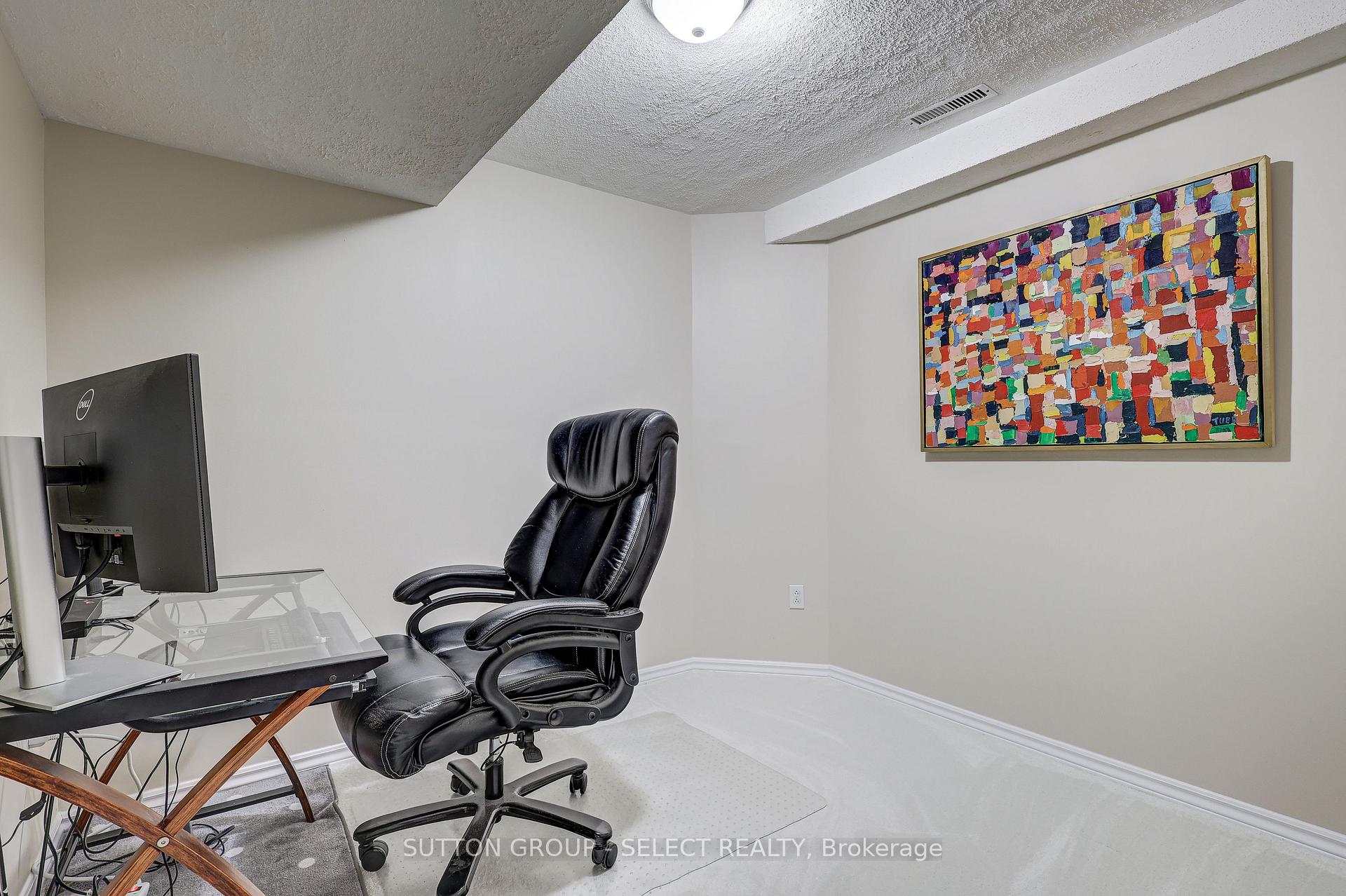 Photo 21 of 14 Ponsford Place, St. Thomas — HOMEH