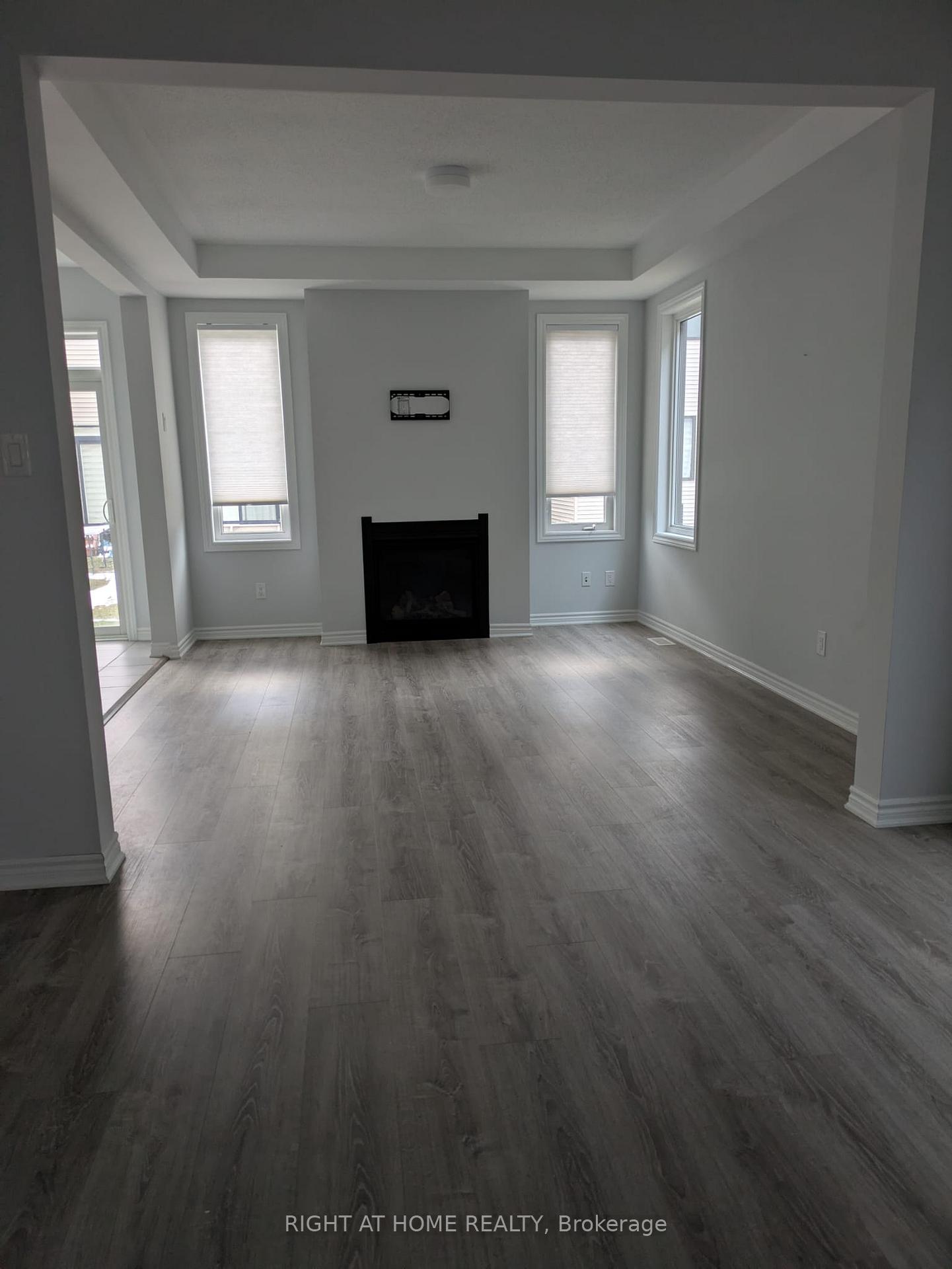 Photo 2 of 508 Culdaff Road, Ottawa, Stittsville (North) — HOMEH