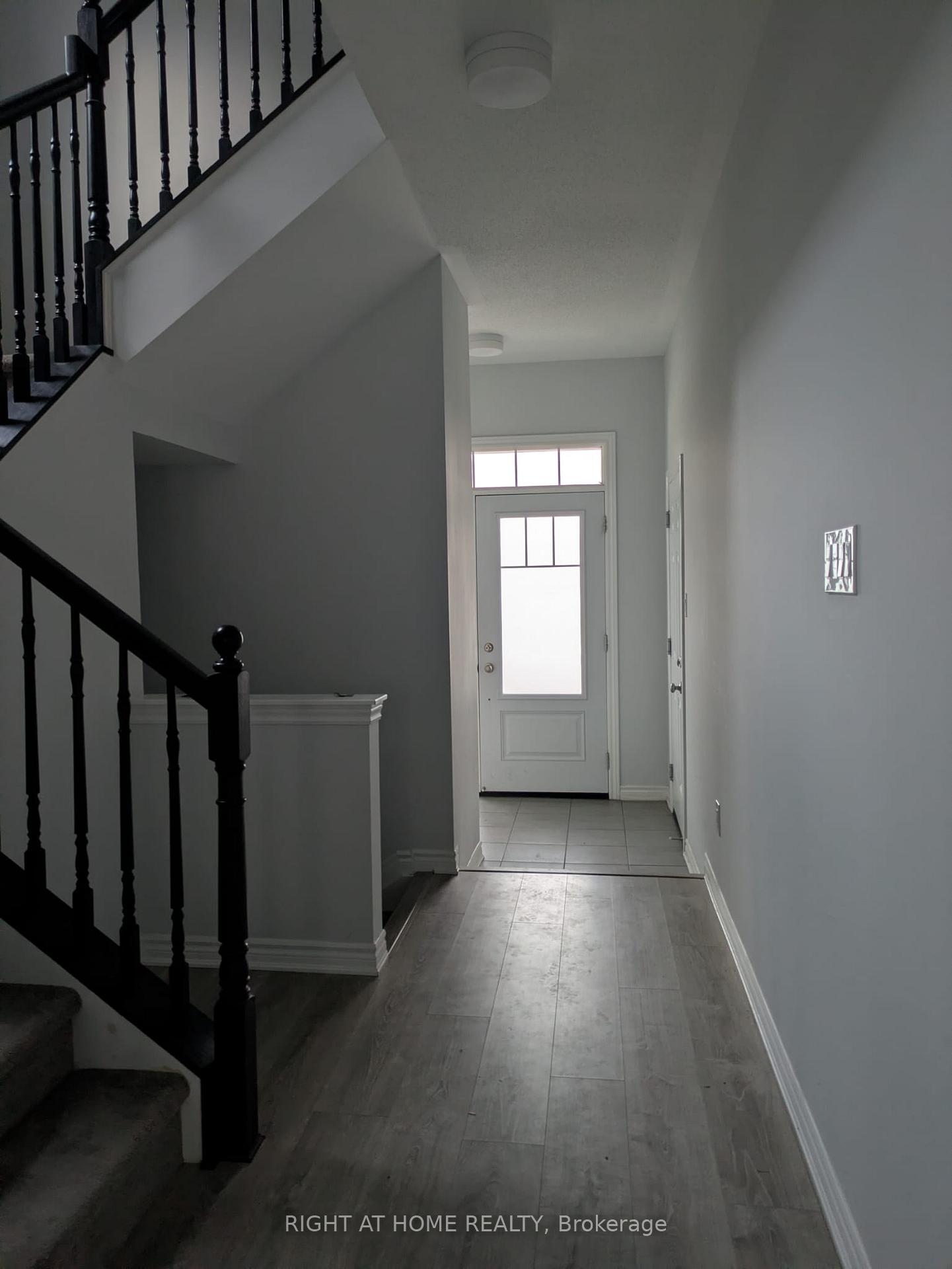 Photo 3 of 508 Culdaff Road, Ottawa, Stittsville (North) — HOMEH