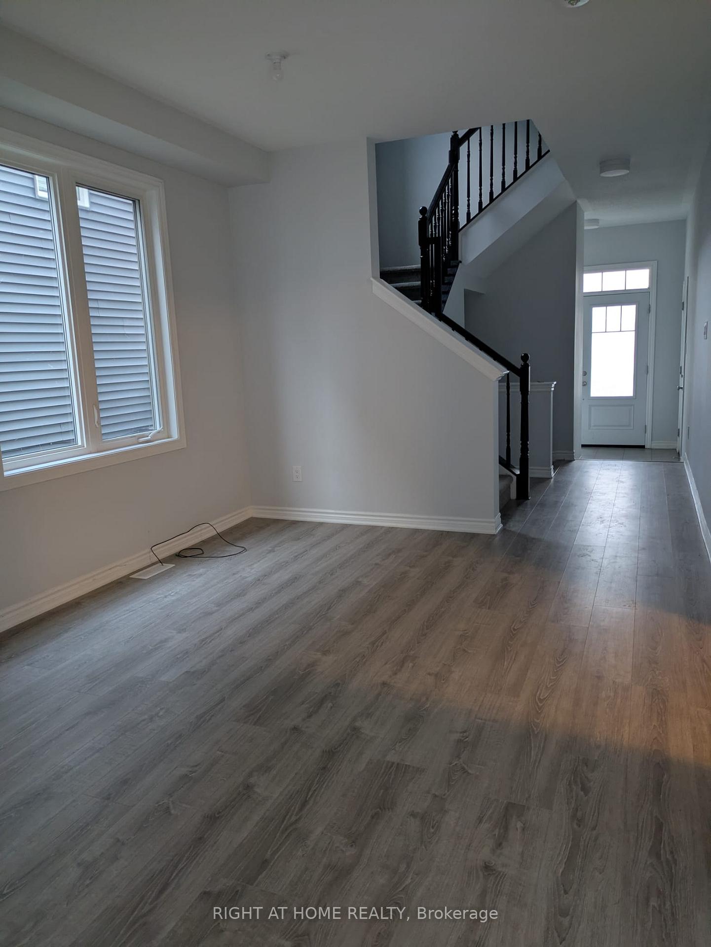 Photo 6 of 508 Culdaff Road, Ottawa, Stittsville (North) — HOMEH