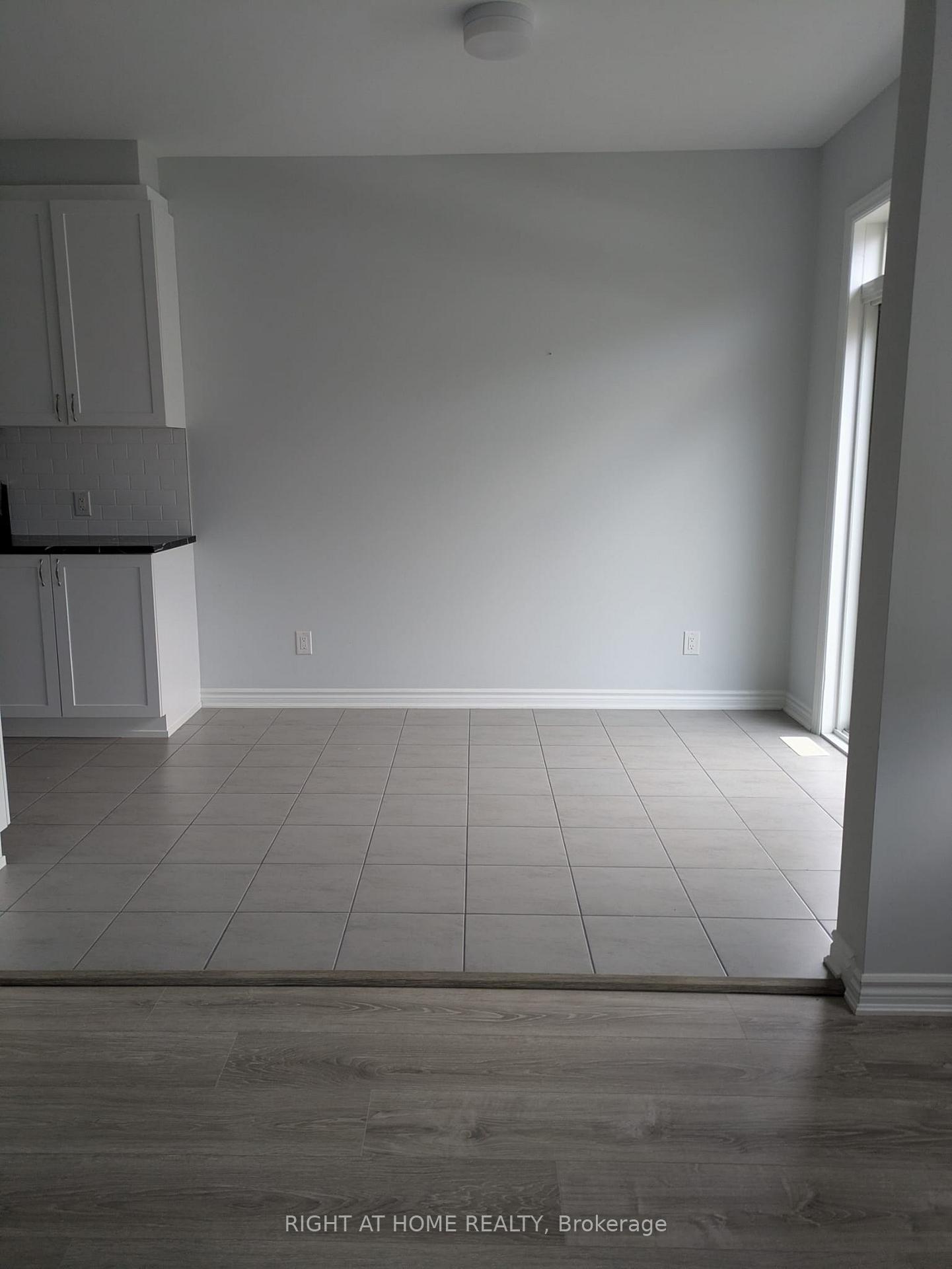 Photo 8 of 508 Culdaff Road, Ottawa, Stittsville (North) — HOMEH