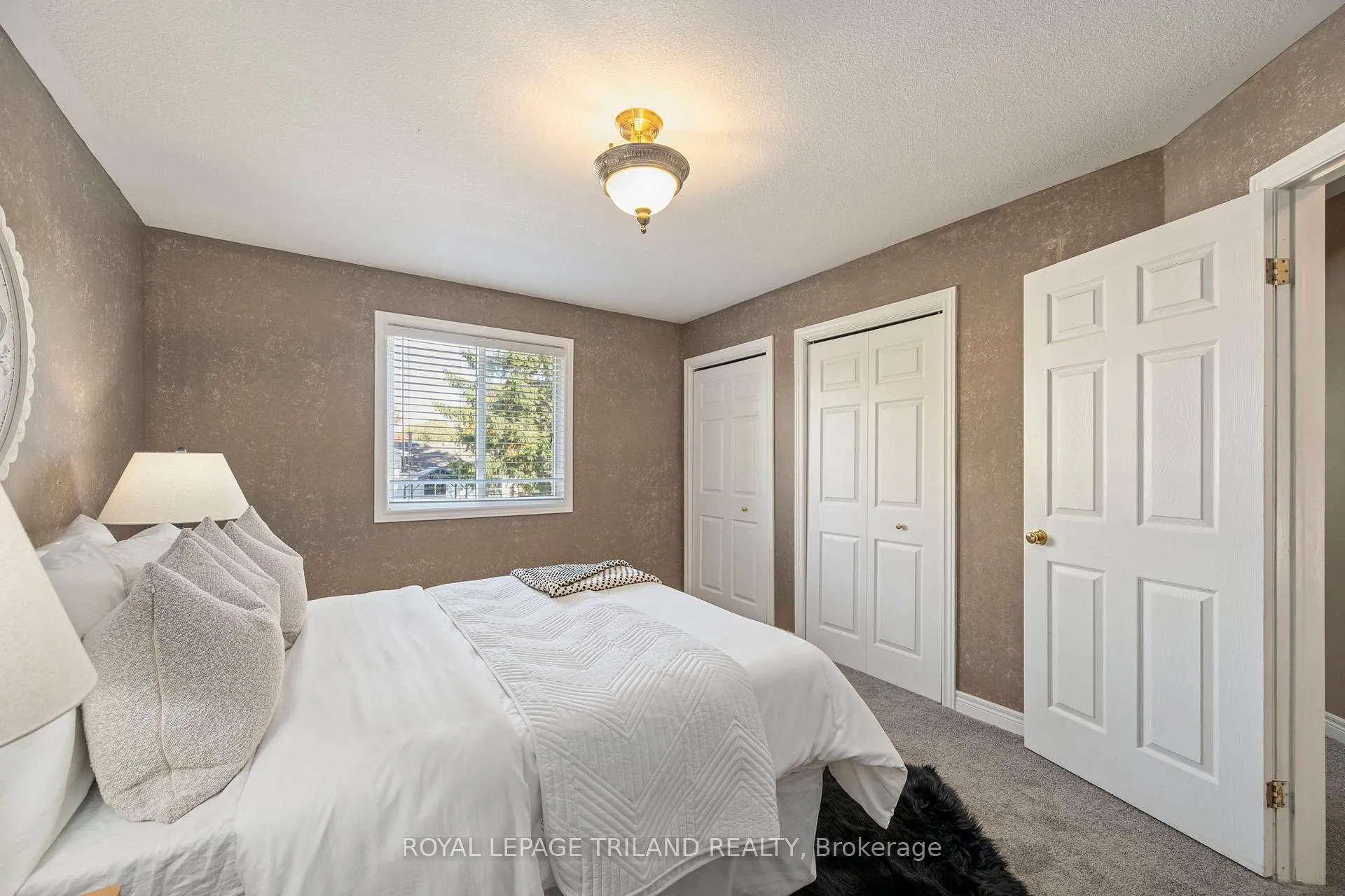 Photo 13 of 57 Axford Parkway, St. Thomas — HOMEH