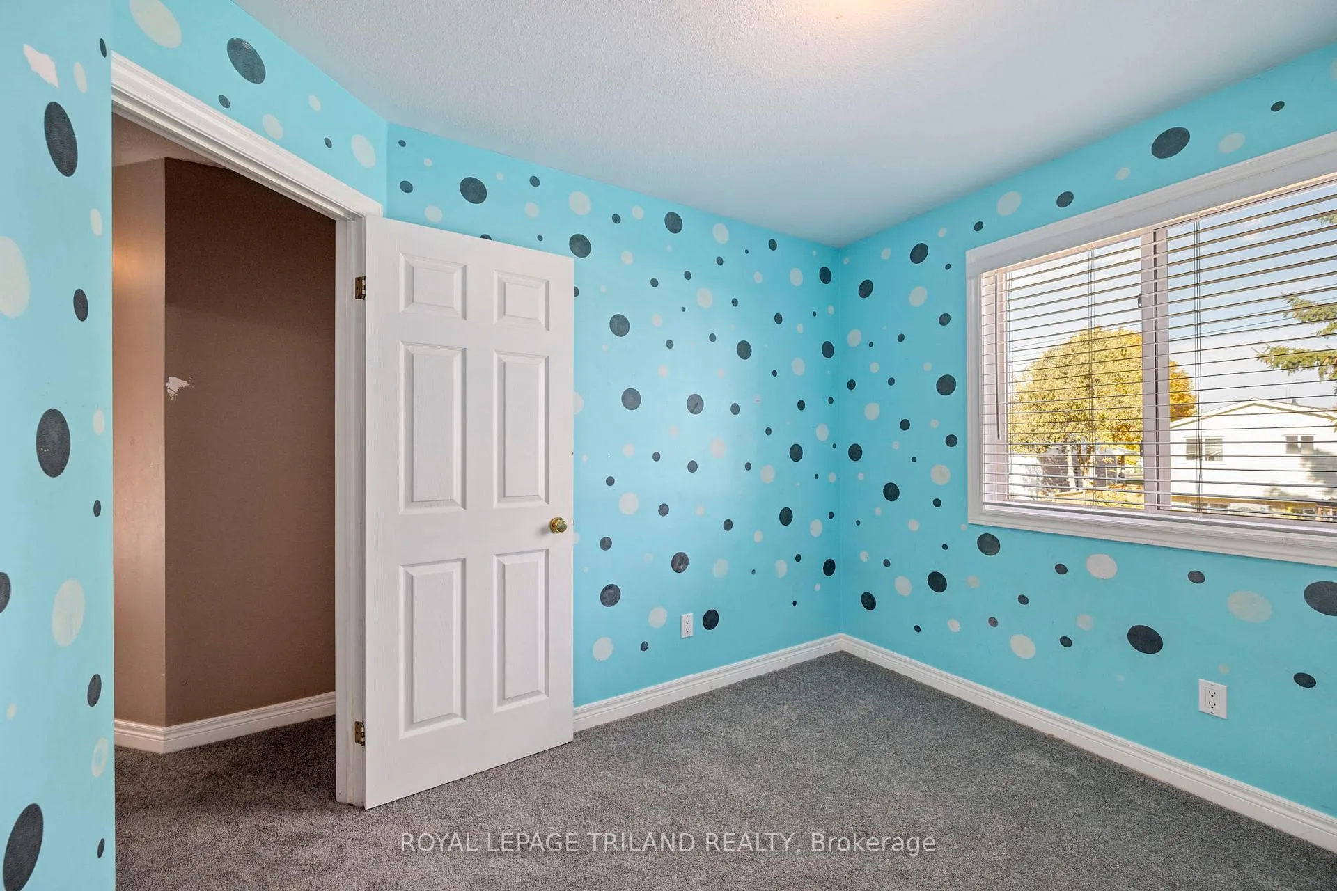 Photo 16 of 57 Axford Parkway, St. Thomas — HOMEH