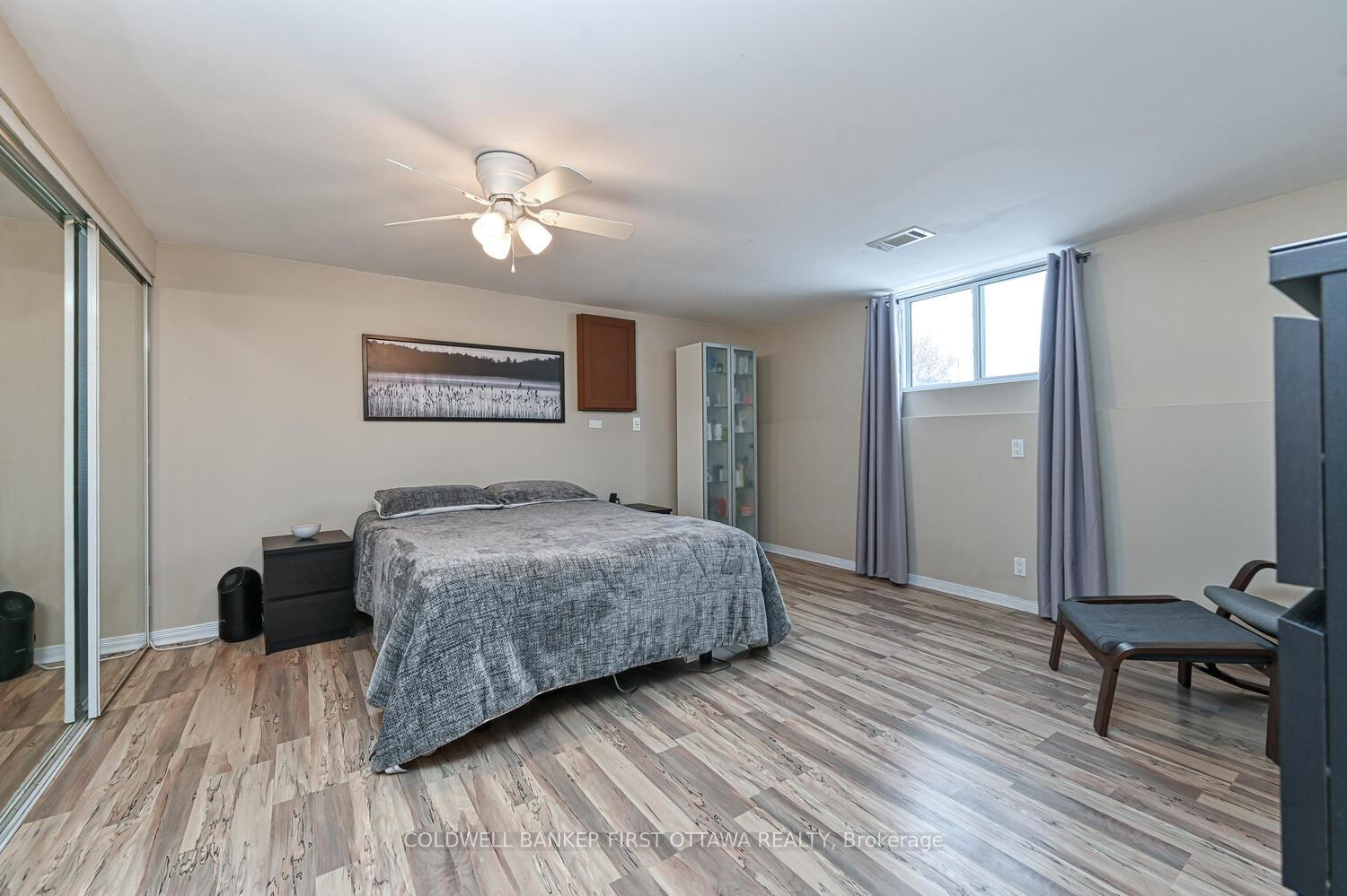 Photo 22 of 40 Fringewood Drive E, Ottawa, Fringewood — HOMEH