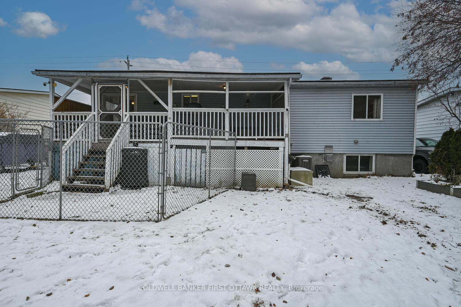 Photo 33 of 40 Fringewood Drive E, Ottawa, Fringewood — HOMEH